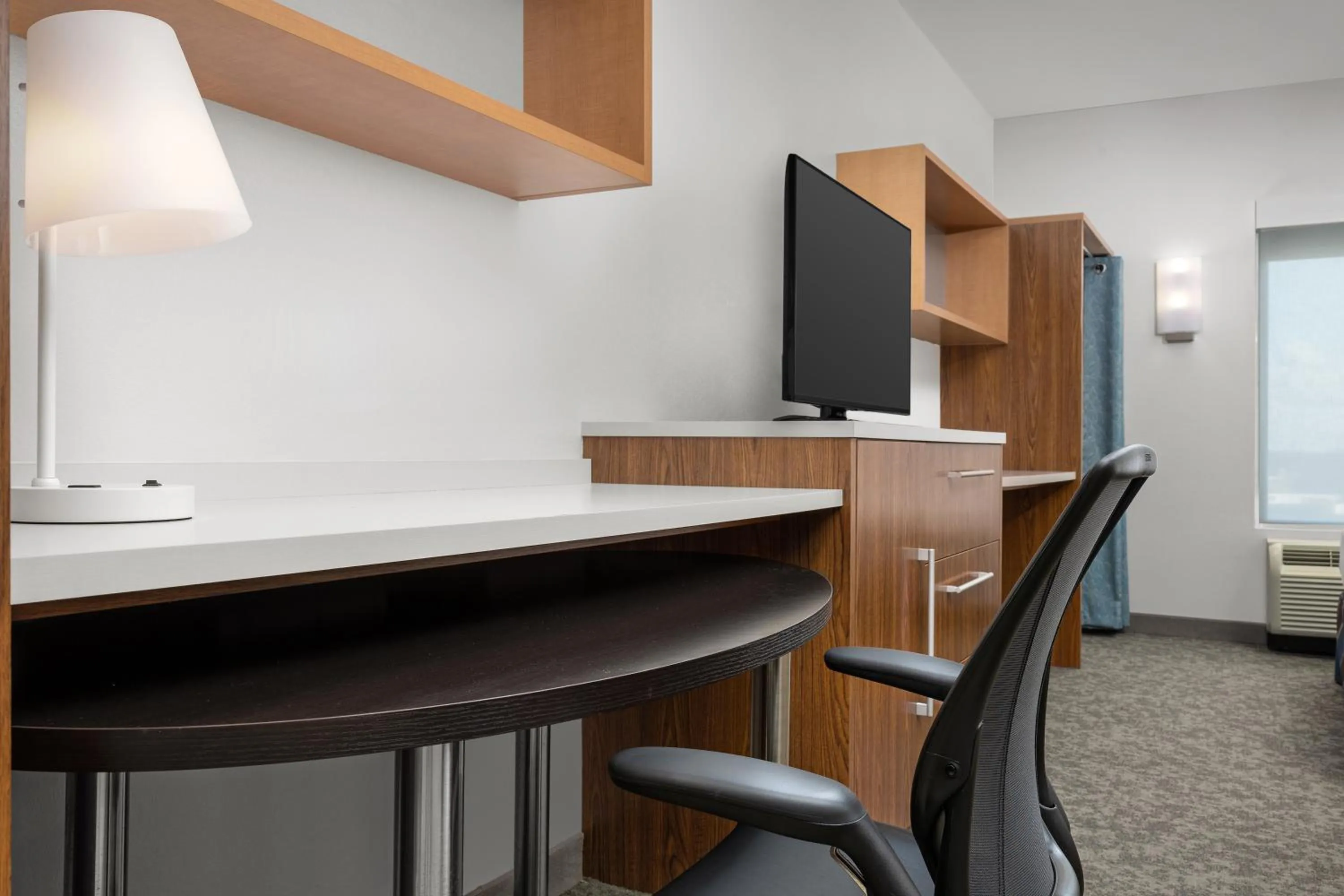 Photo of the whole room in Home2 Suites by Hilton Tallahassee State Capitol