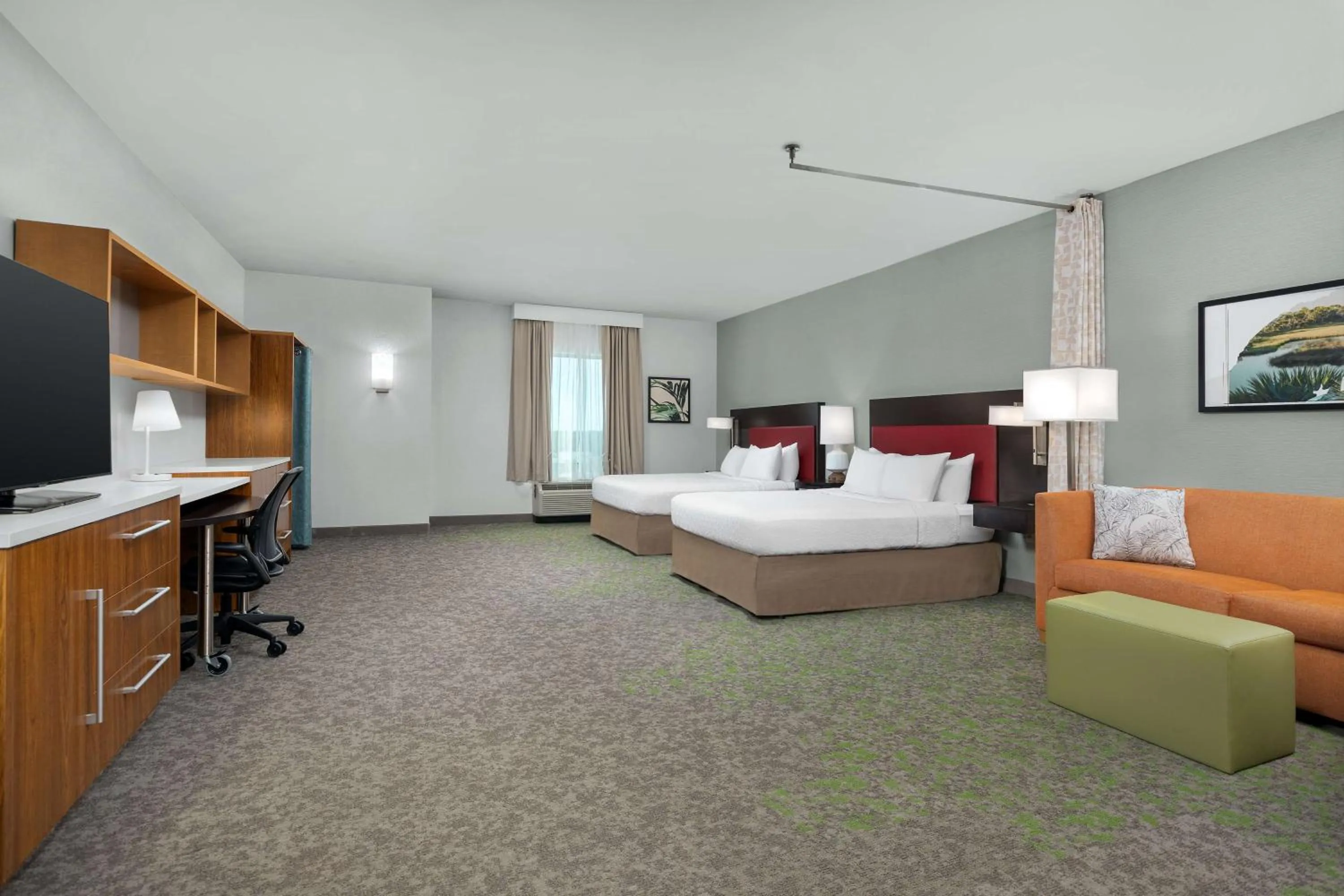 Bedroom, Bed in Home2 Suites by Hilton Tallahassee State Capitol