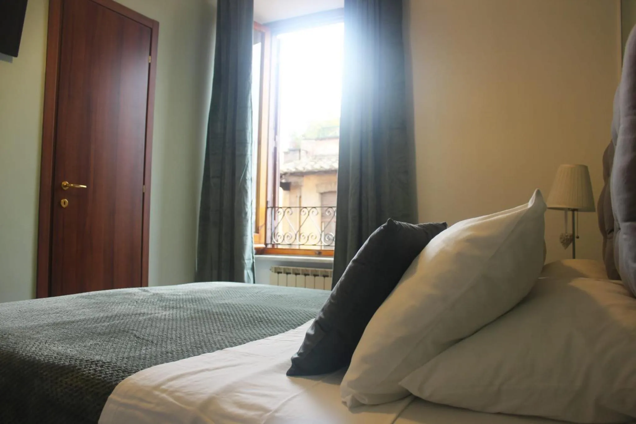 Bed in B&B Isolatiberina