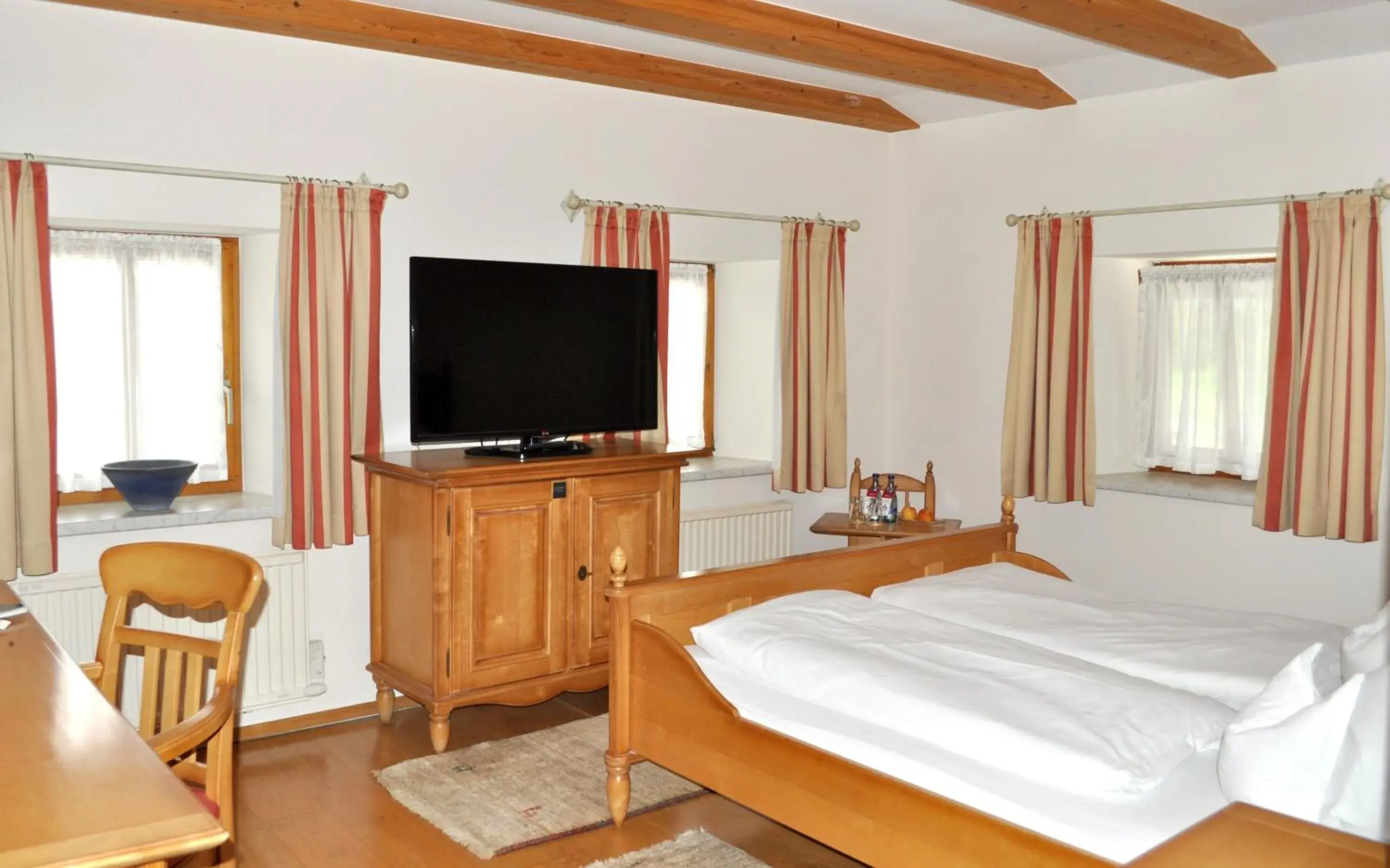 Double Room with Garden View - single occupancy in Gasthof Schopper Double Room with Garden View - single occupancy in Gasthof Schopper