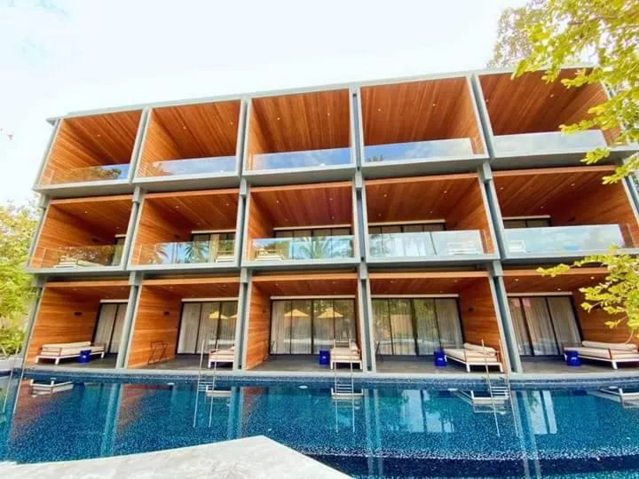  in Sichon Cabana Beach Resort