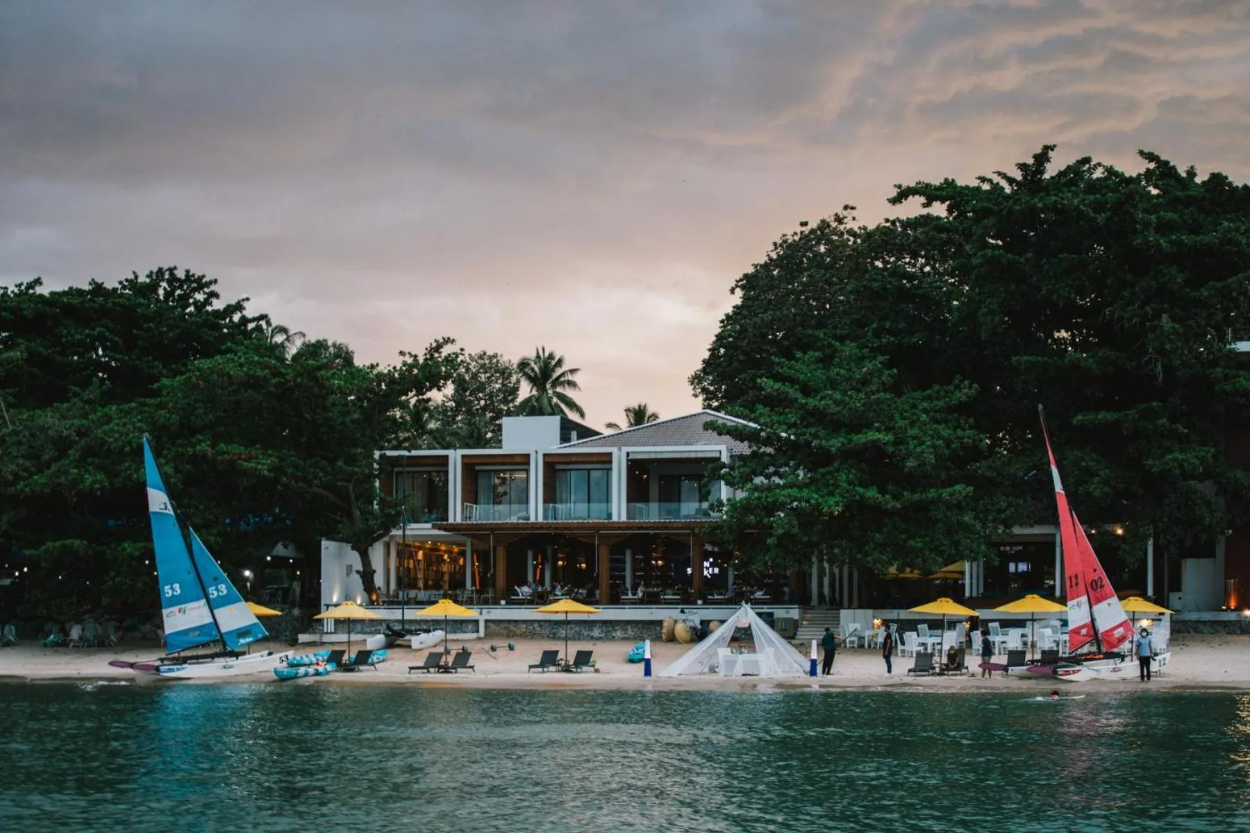 Sichon Cabana Beach Resort