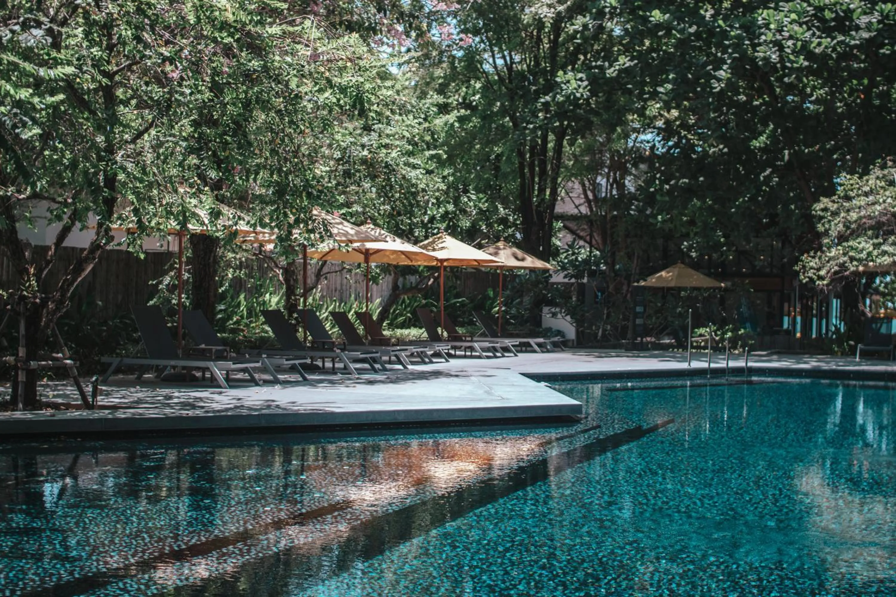 Sichon Cabana Beach Resort