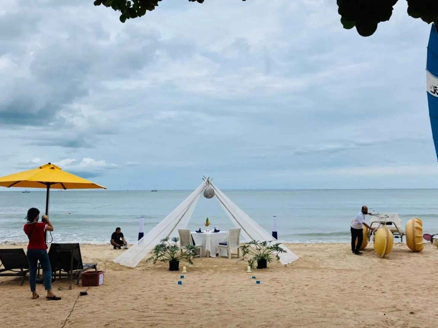 Sichon Cabana Beach Resort