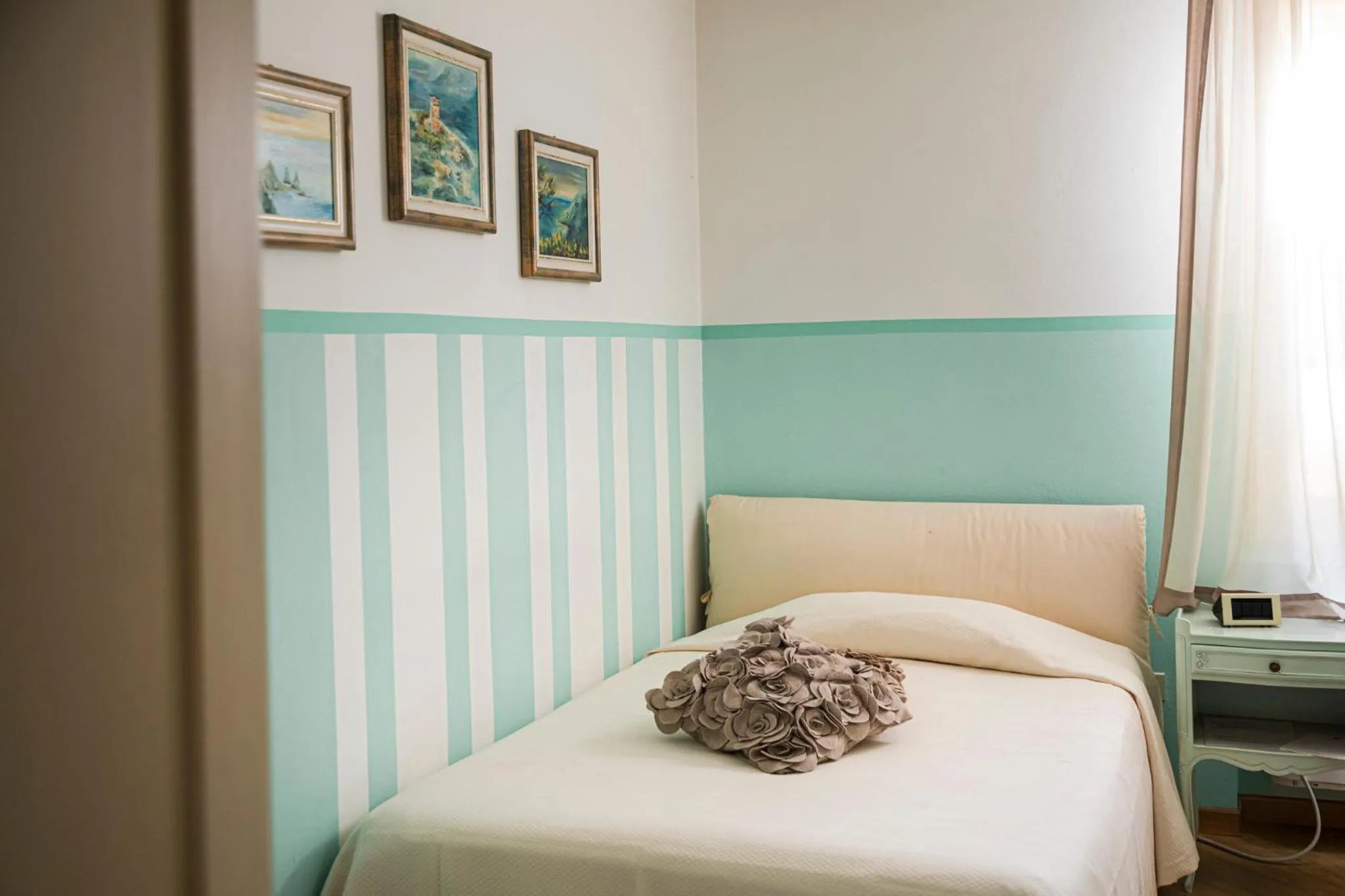 Bed in Hotel San Genesio