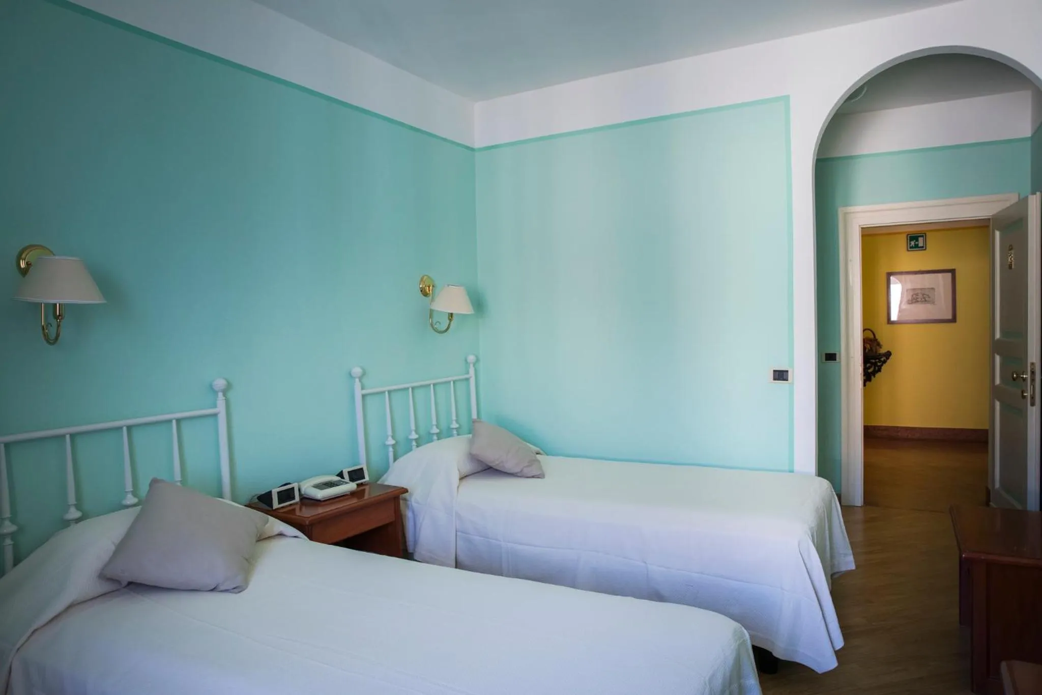 Bed in Hotel San Genesio