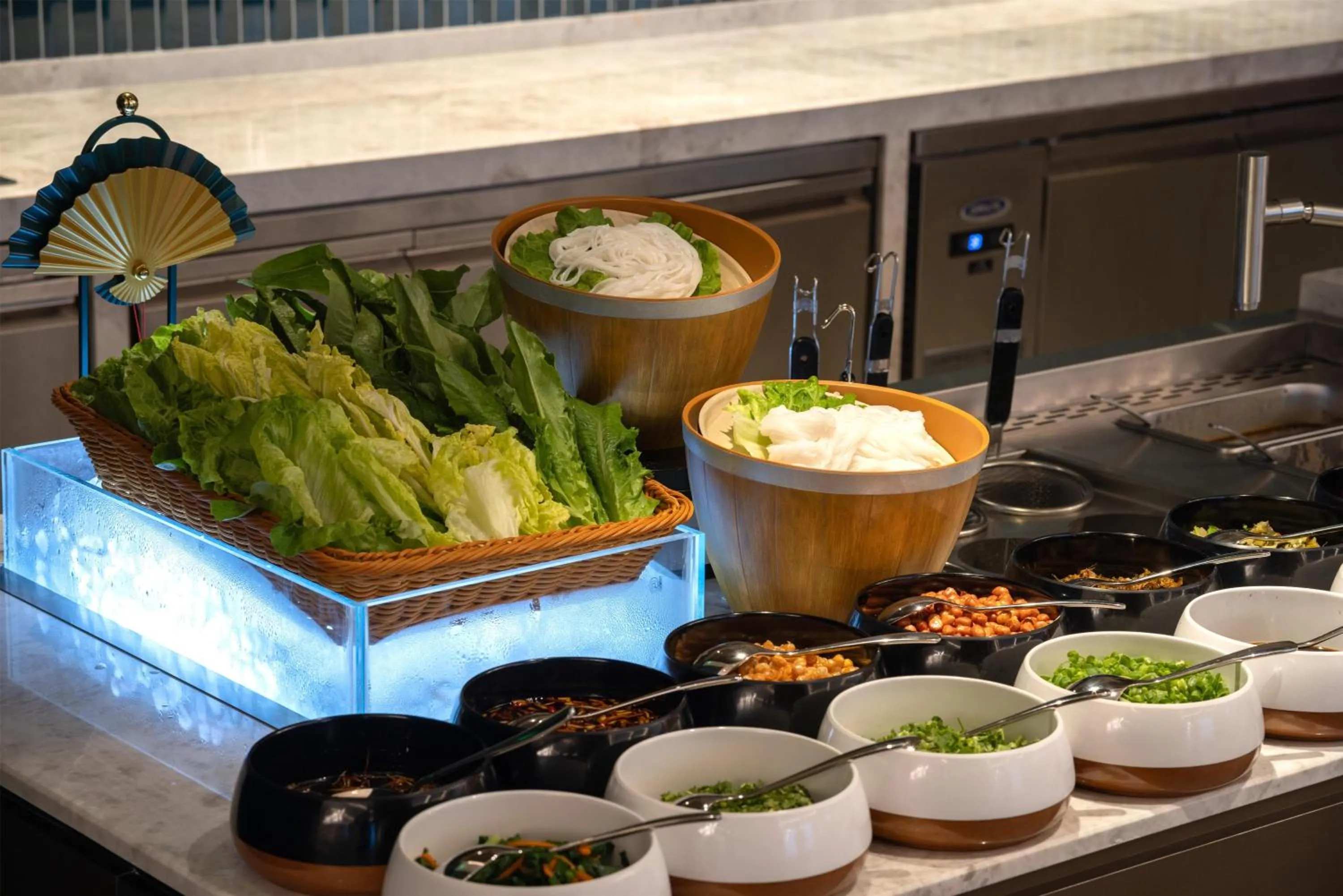 Dining area in Hilton Garden Inn Xishuangbanna Gasa Airport