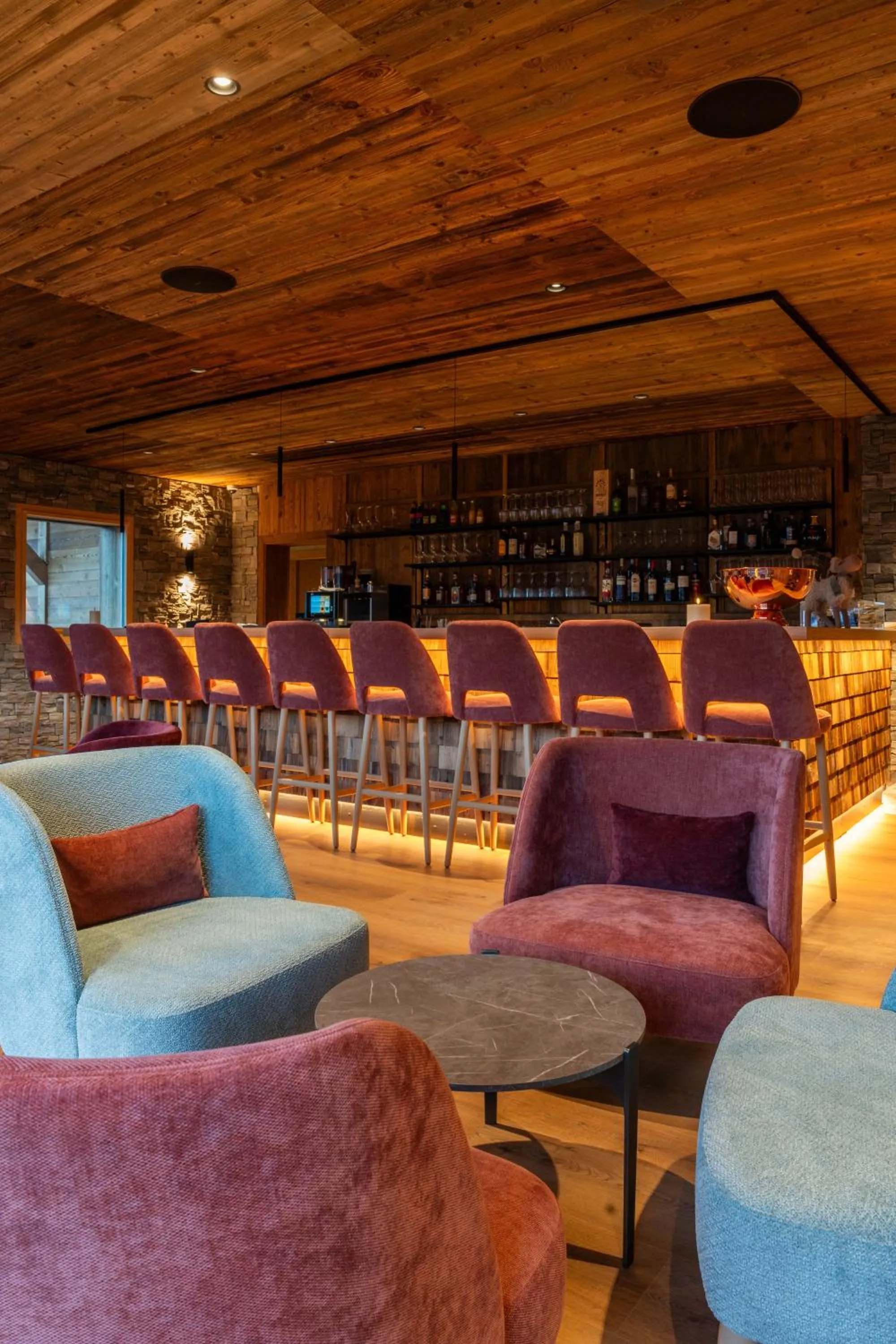 Lounge or bar in Dent Blanche Resort - TemptingPlaces Collection
