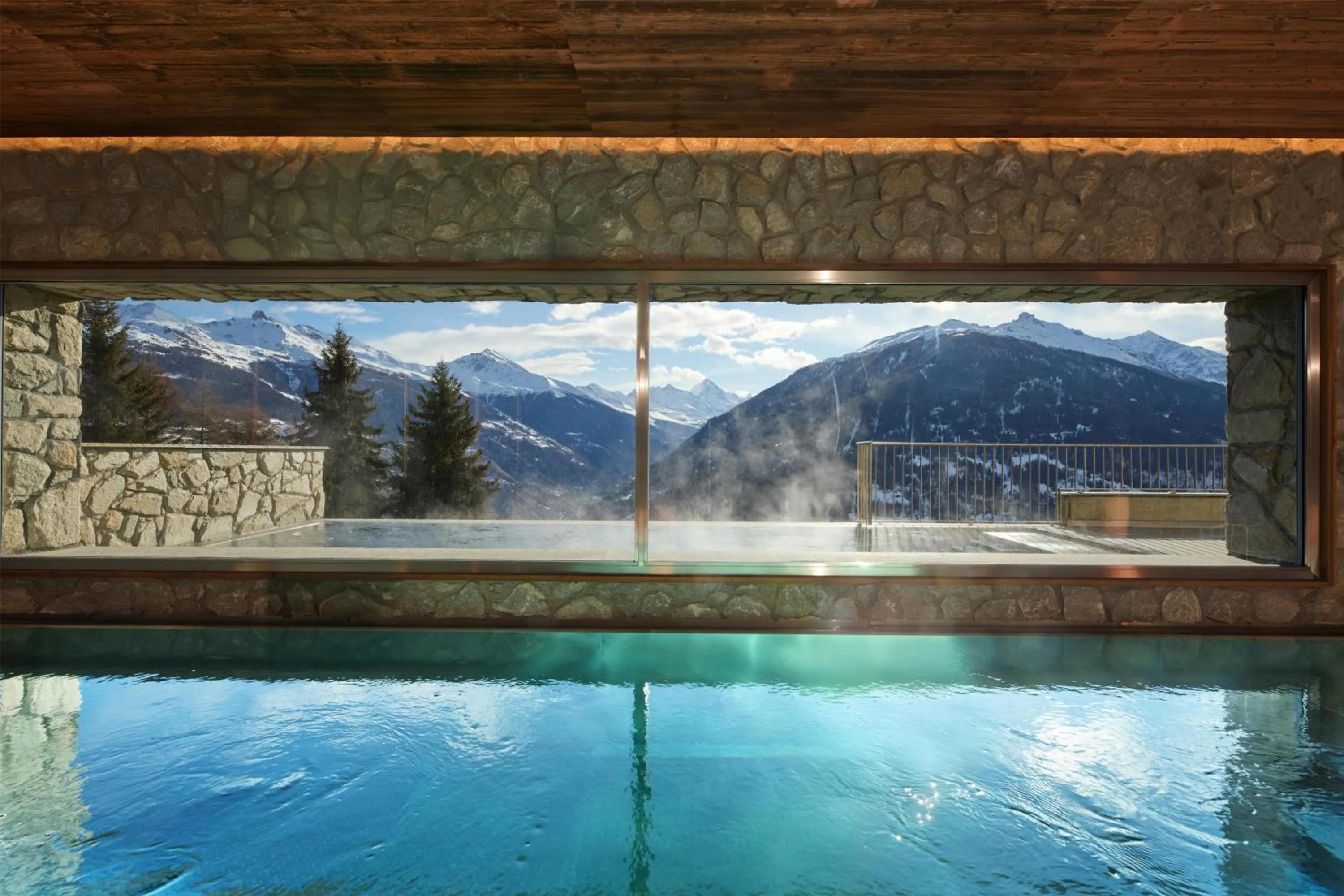 Pool view in Dent Blanche Resort - TemptingPlaces Collection