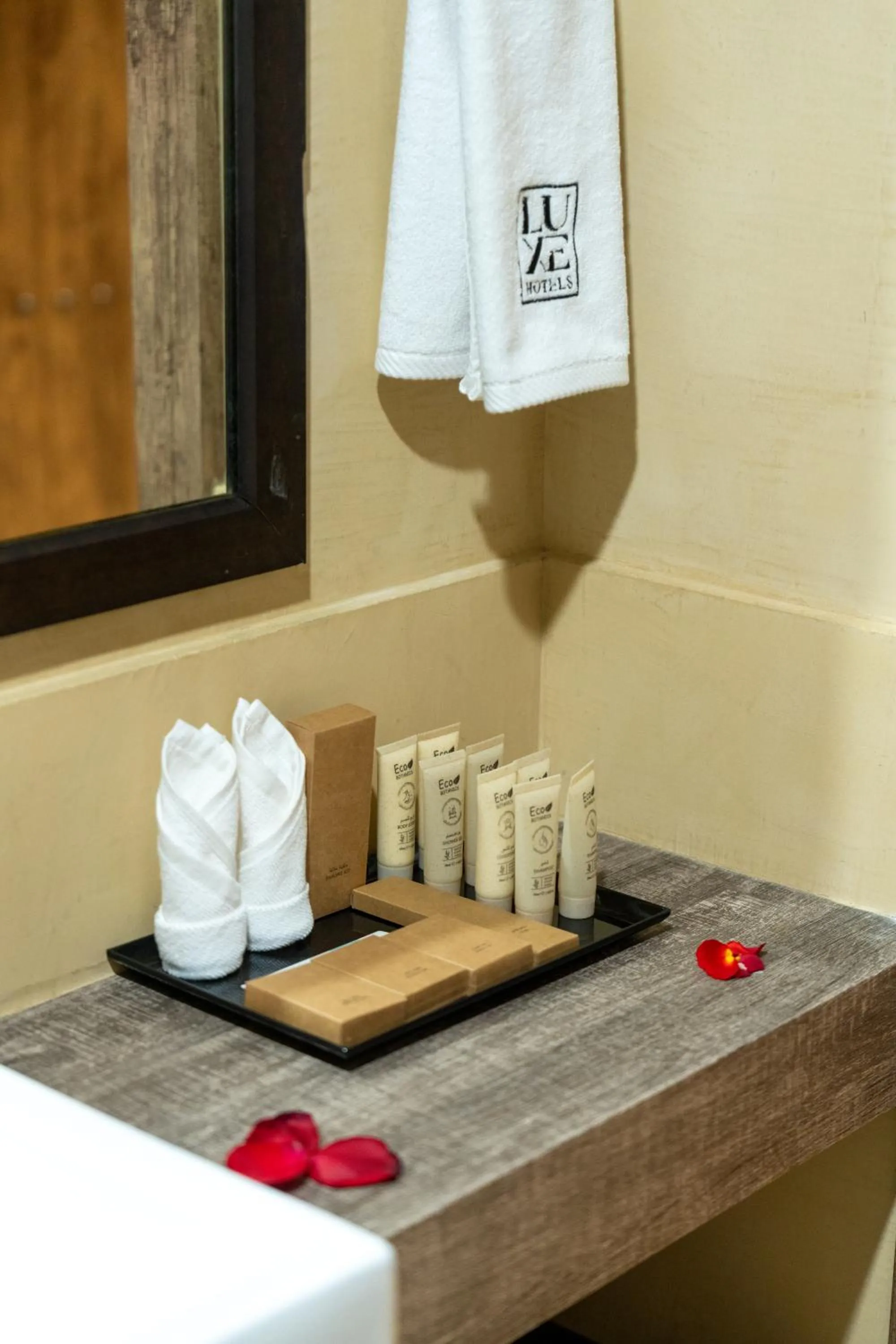 towels in The Luxe Retreat Hotel Apartments