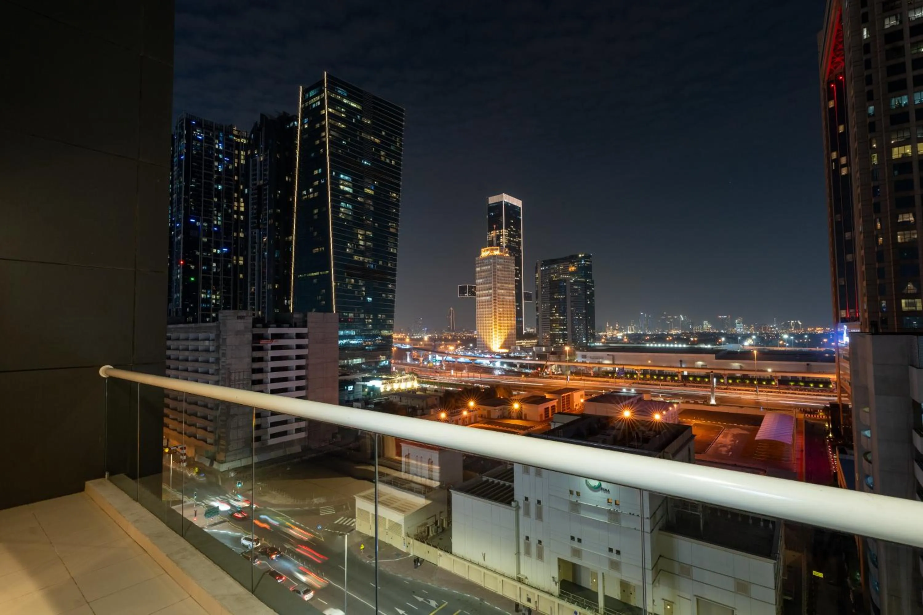 Night in The Luxe Retreat Hotel Apartments