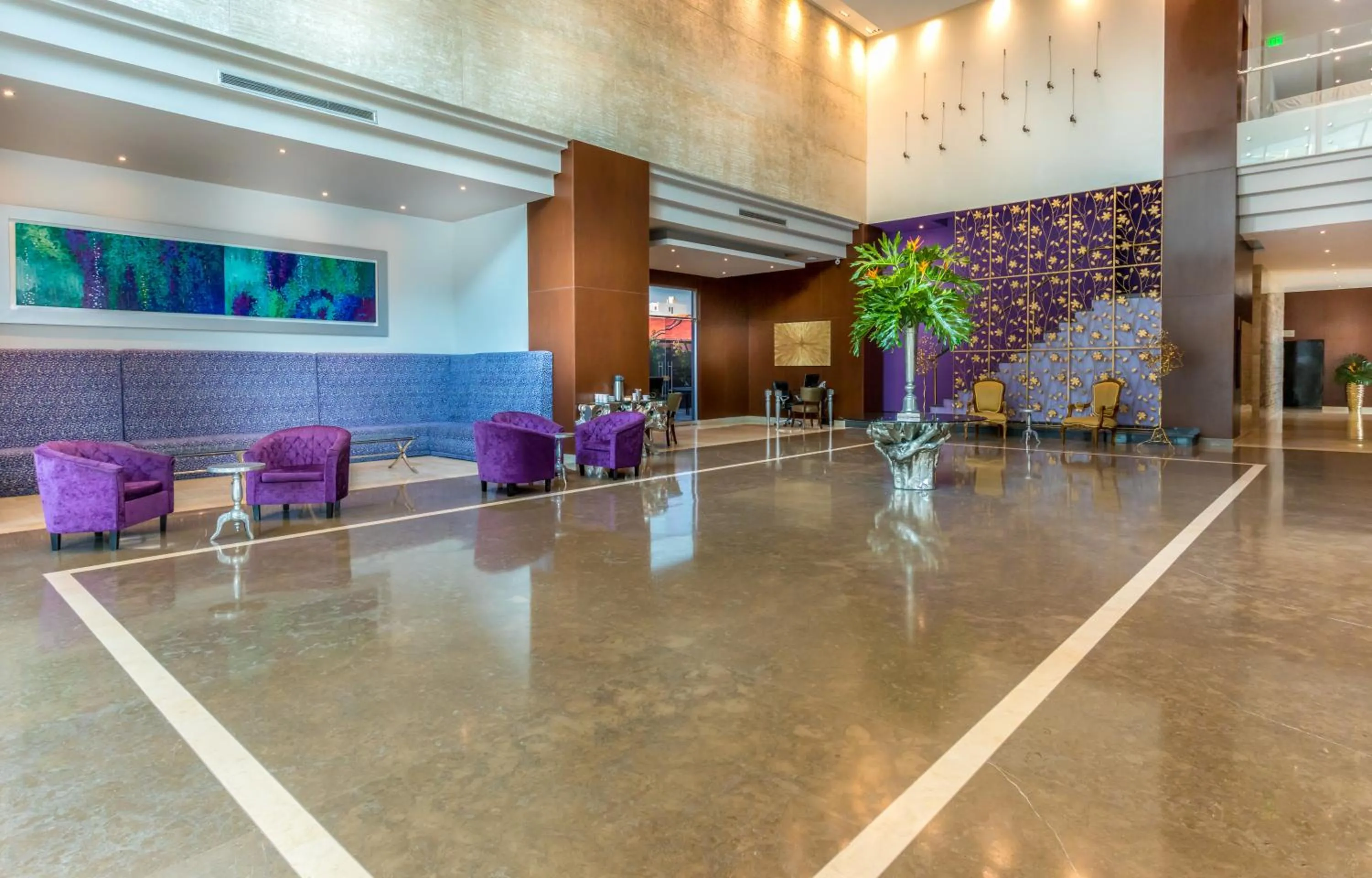 Lobby or reception in Sky Collection Lifestyle Hotel & Suites Barranquilla