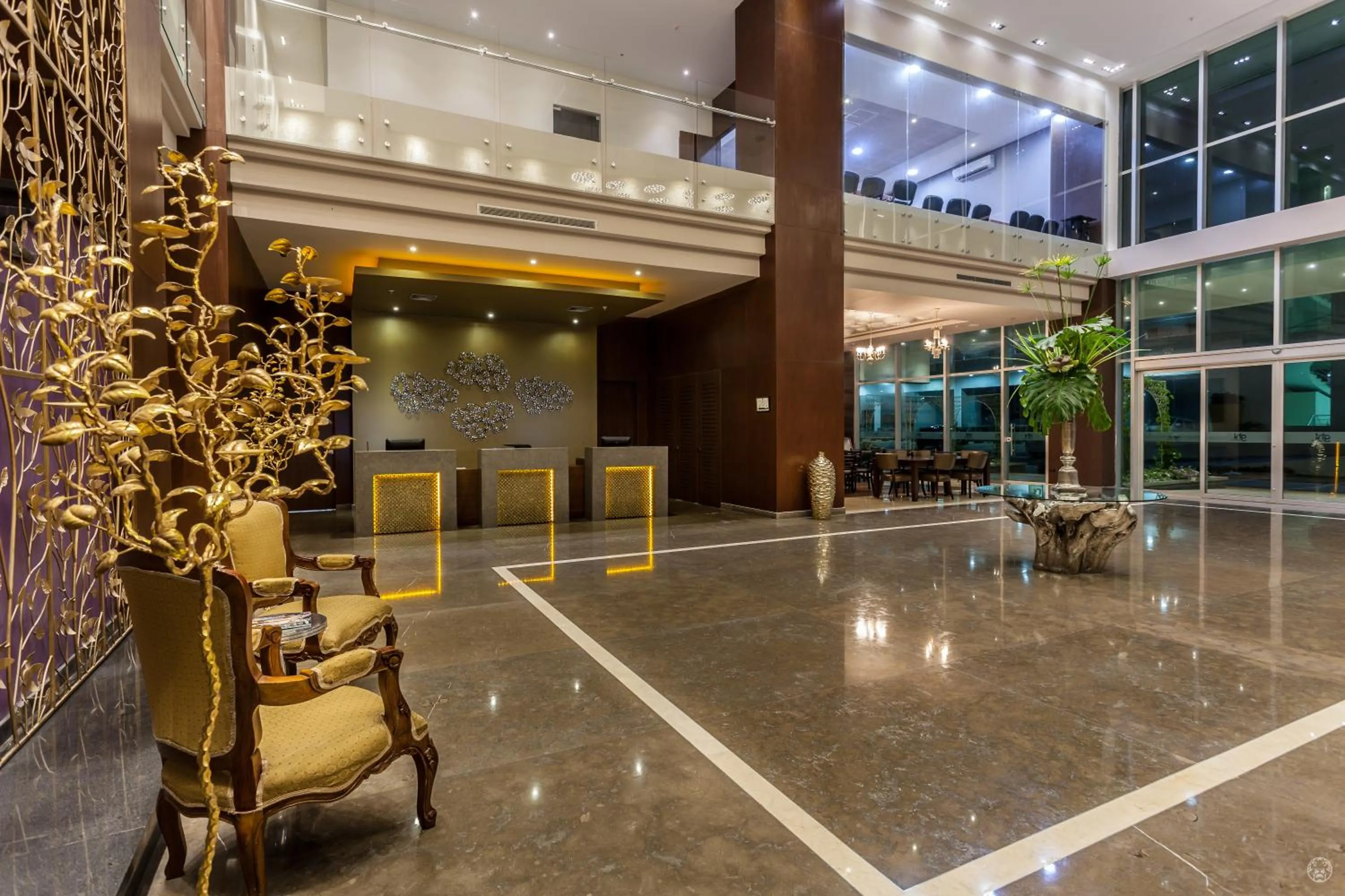 Lobby or reception in Sky Collection Lifestyle Hotel & Suites Barranquilla