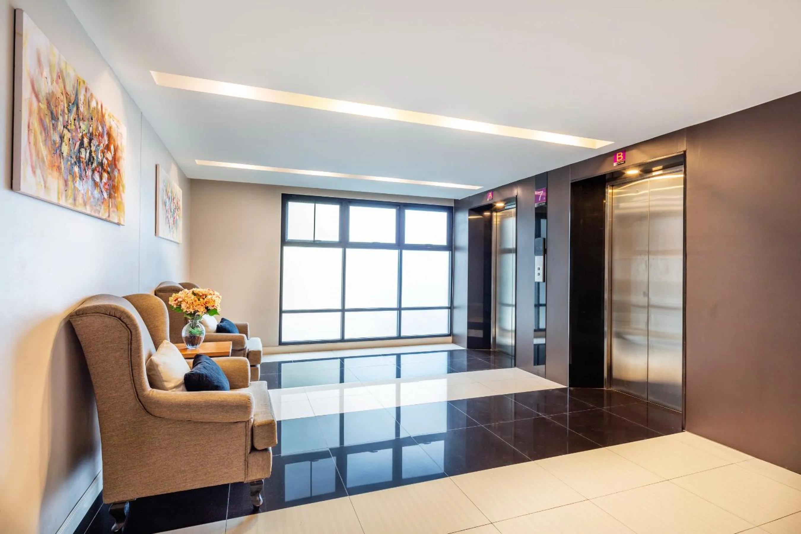 Area and facilities, Bed in Livotel Hotel Kaset Nawamin Bangkok