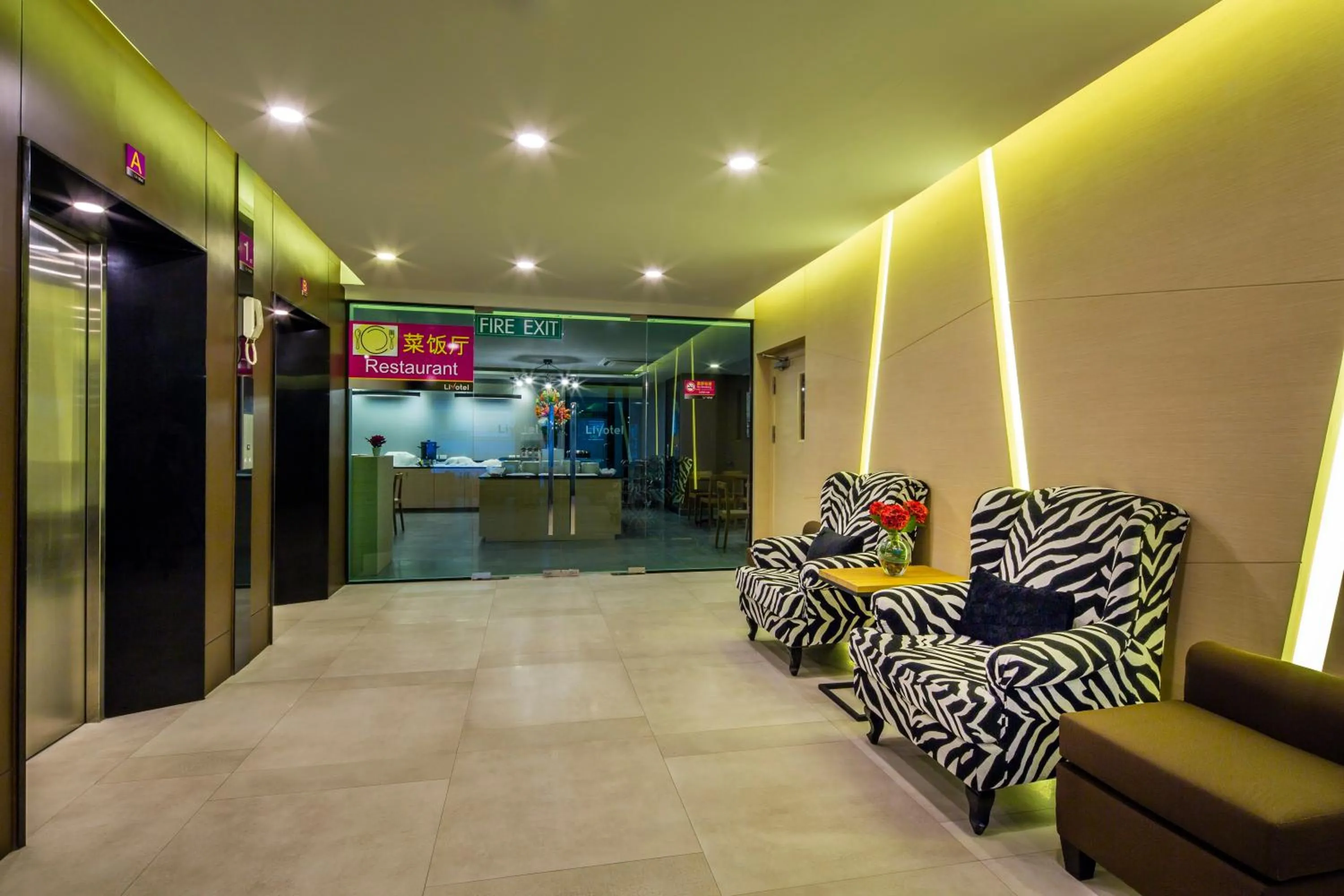 Lobby or reception in Livotel Hotel Kaset Nawamin Bangkok