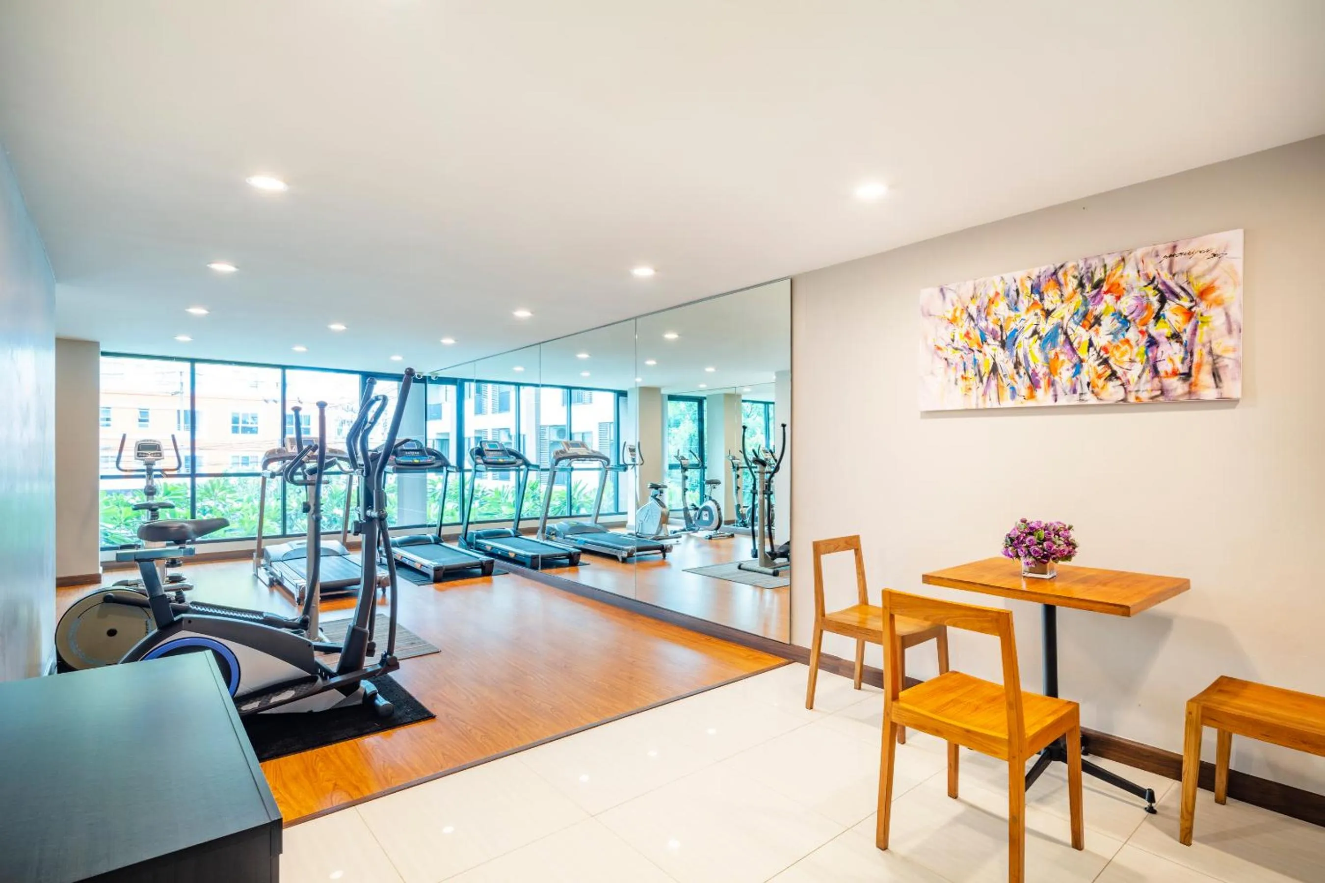 Fitness centre/facilities in Livotel Hotel Kaset Nawamin Bangkok
