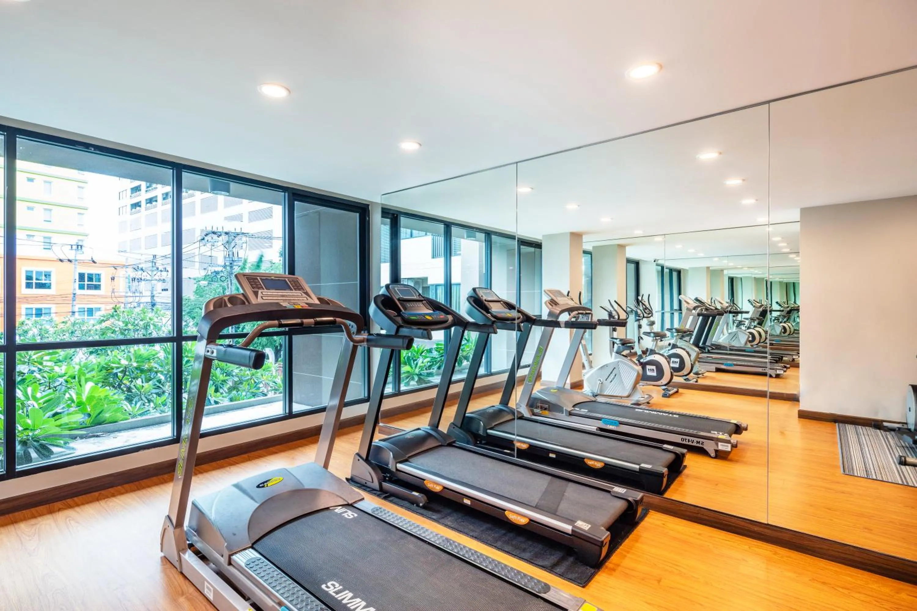 Fitness centre/facilities in Livotel Hotel Kaset Nawamin Bangkok
