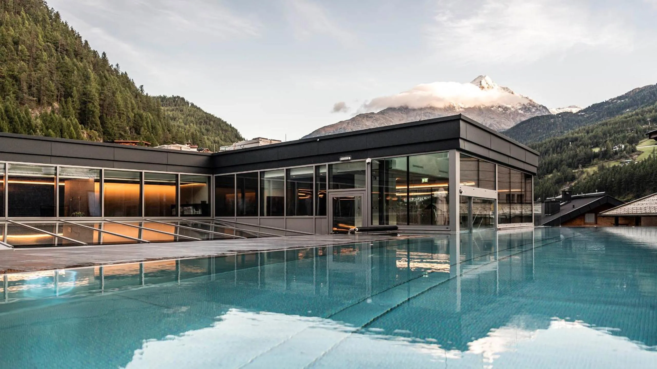 Spa and wellness centre/facilities in die berge lifestyle-hotel Sölden