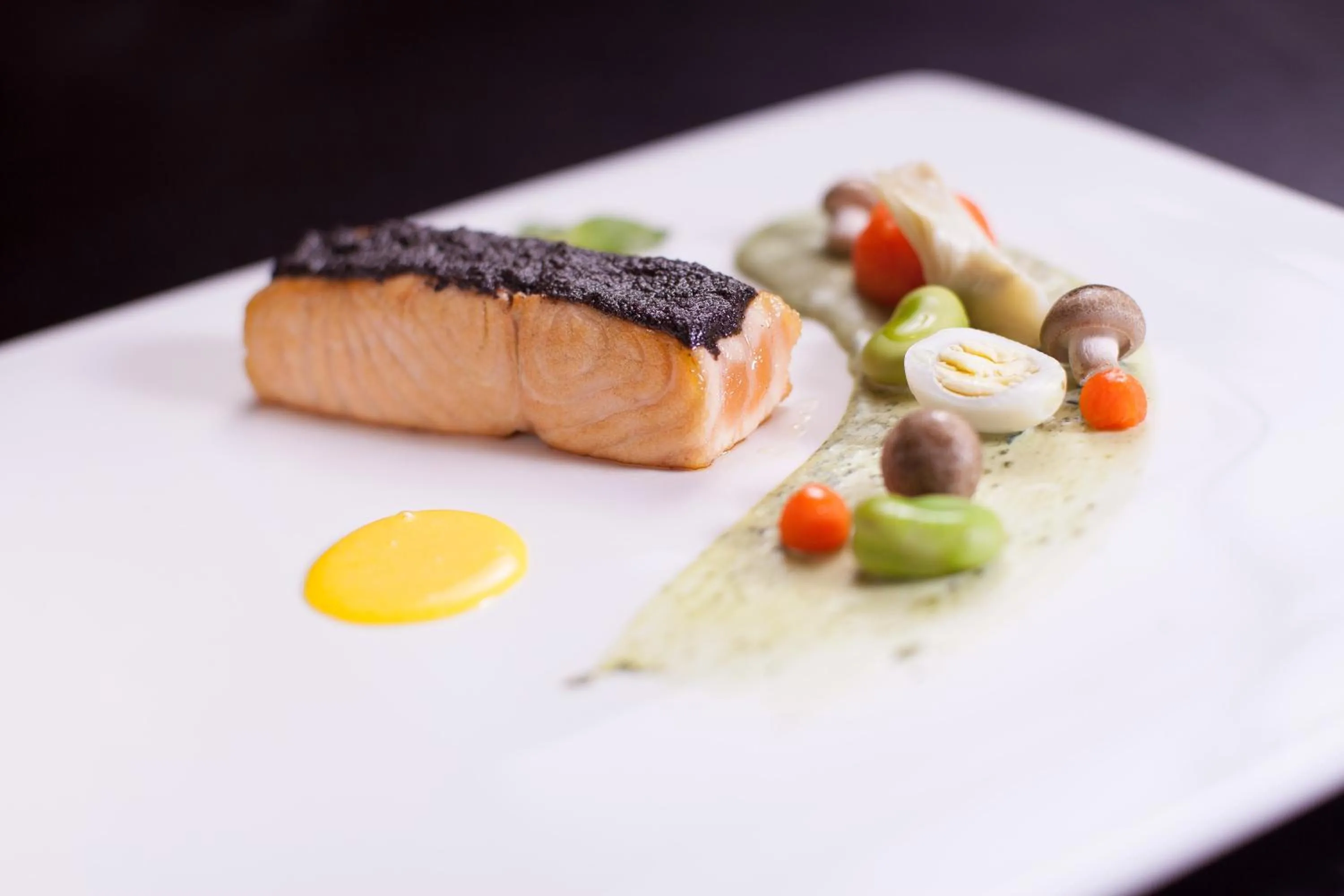 Food in Cheery Dragon Canal Hotel Hangzhou - Intangible Cultural Heritage Hotel