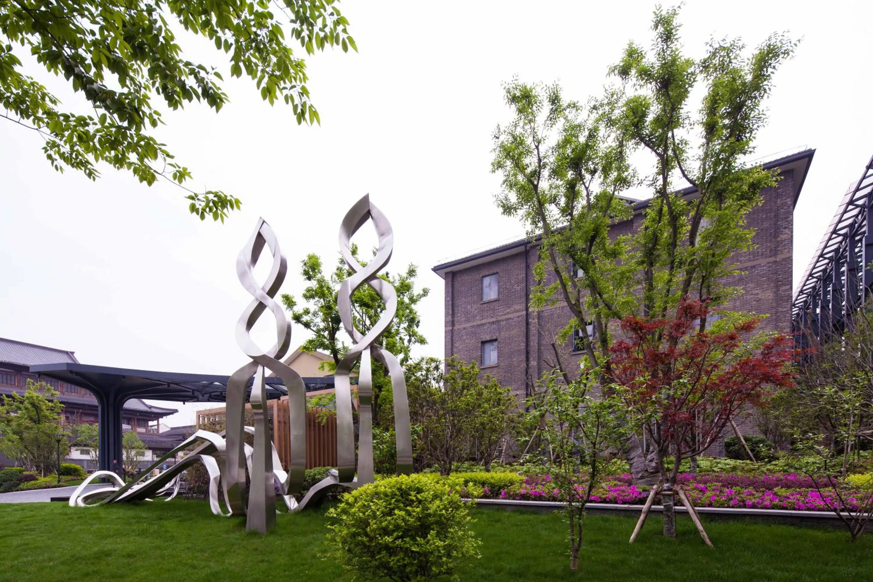 Facade/entrance in Cheery Dragon Canal Hotel Hangzhou - Intangible Cultural Heritage Hotel