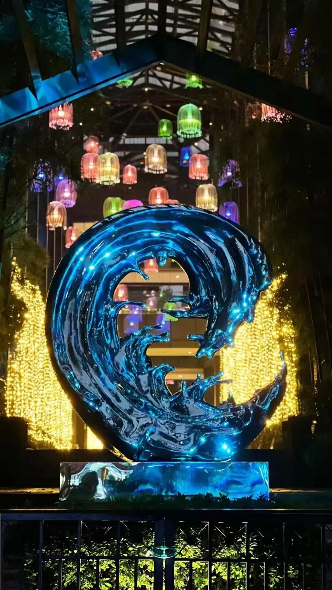 Property building in Cheery Dragon Canal Hotel Hangzhou - Intangible Cultural Heritage Hotel