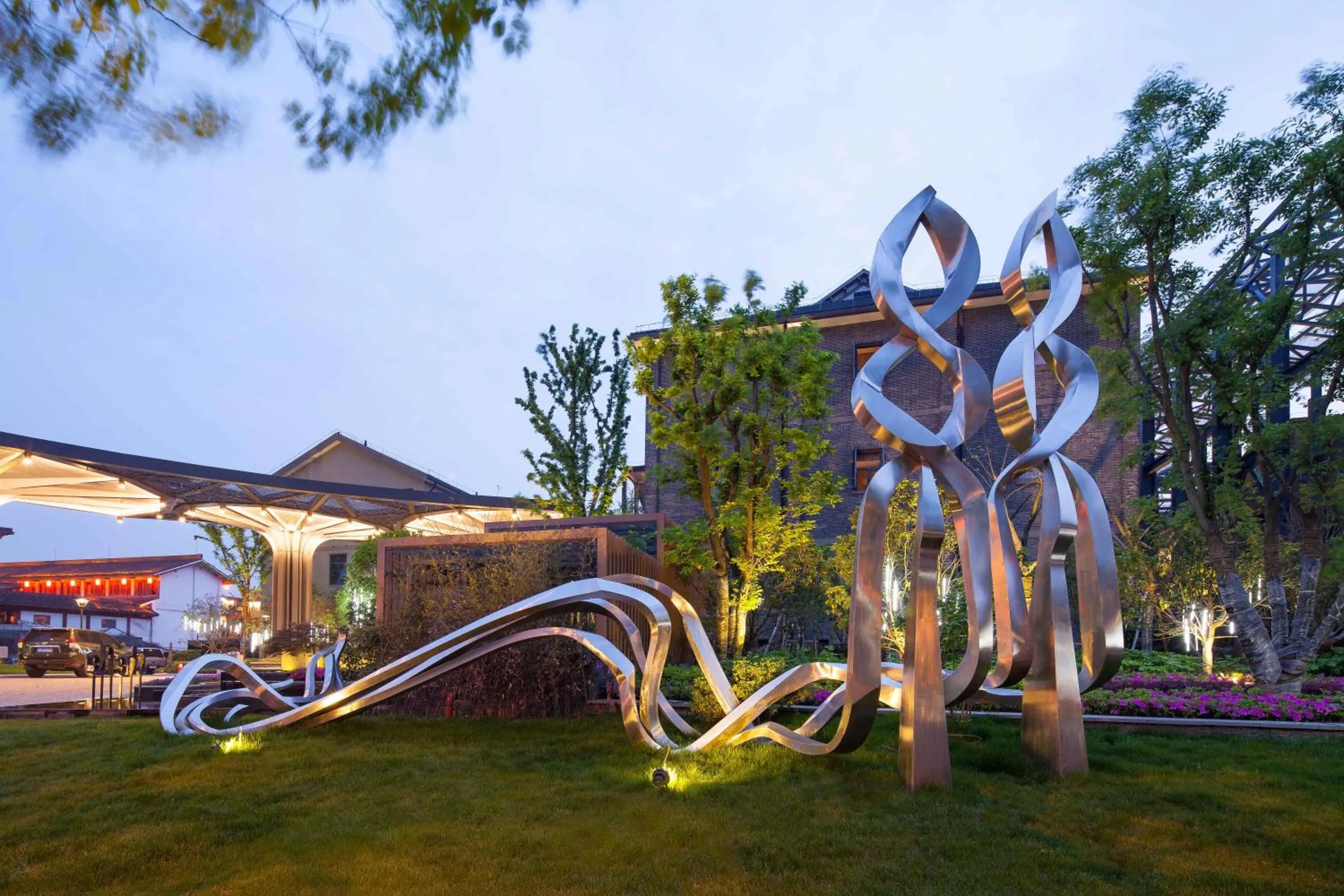 Facade/entrance in Cheery Dragon Canal Hotel Hangzhou - Intangible Cultural Heritage Hotel