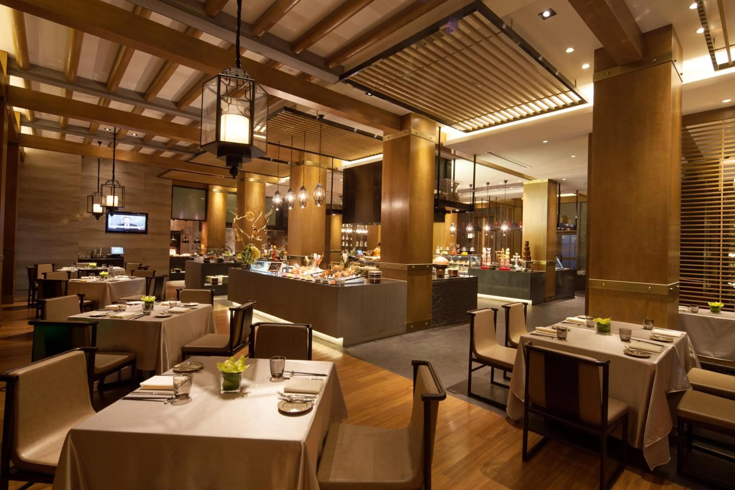 Restaurant/places to eat in Cheery Dragon Canal Hotel Hangzhou - Intangible Cultural Heritage Hotel