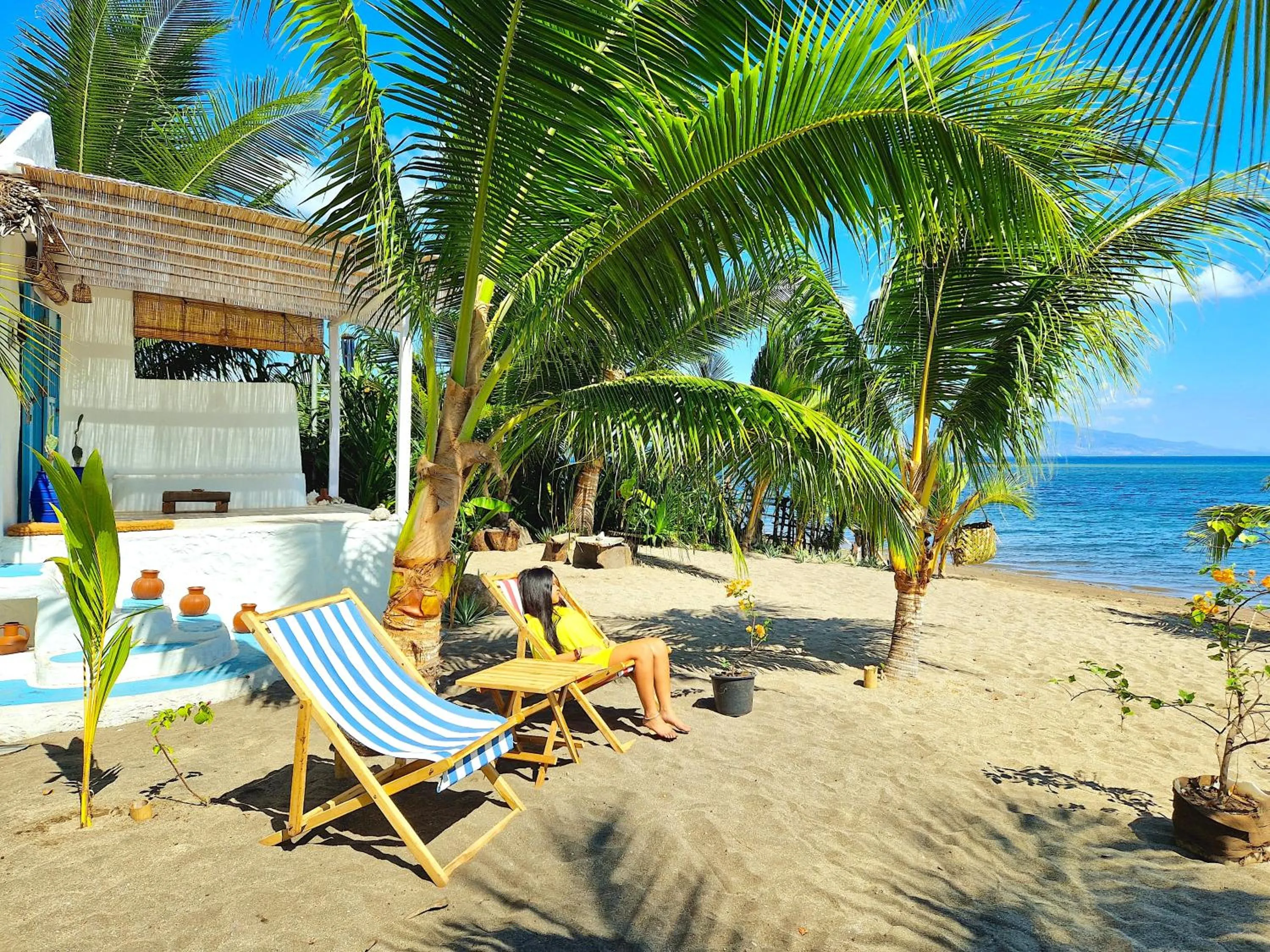 Seating area in Coconut Garden Beach Resort