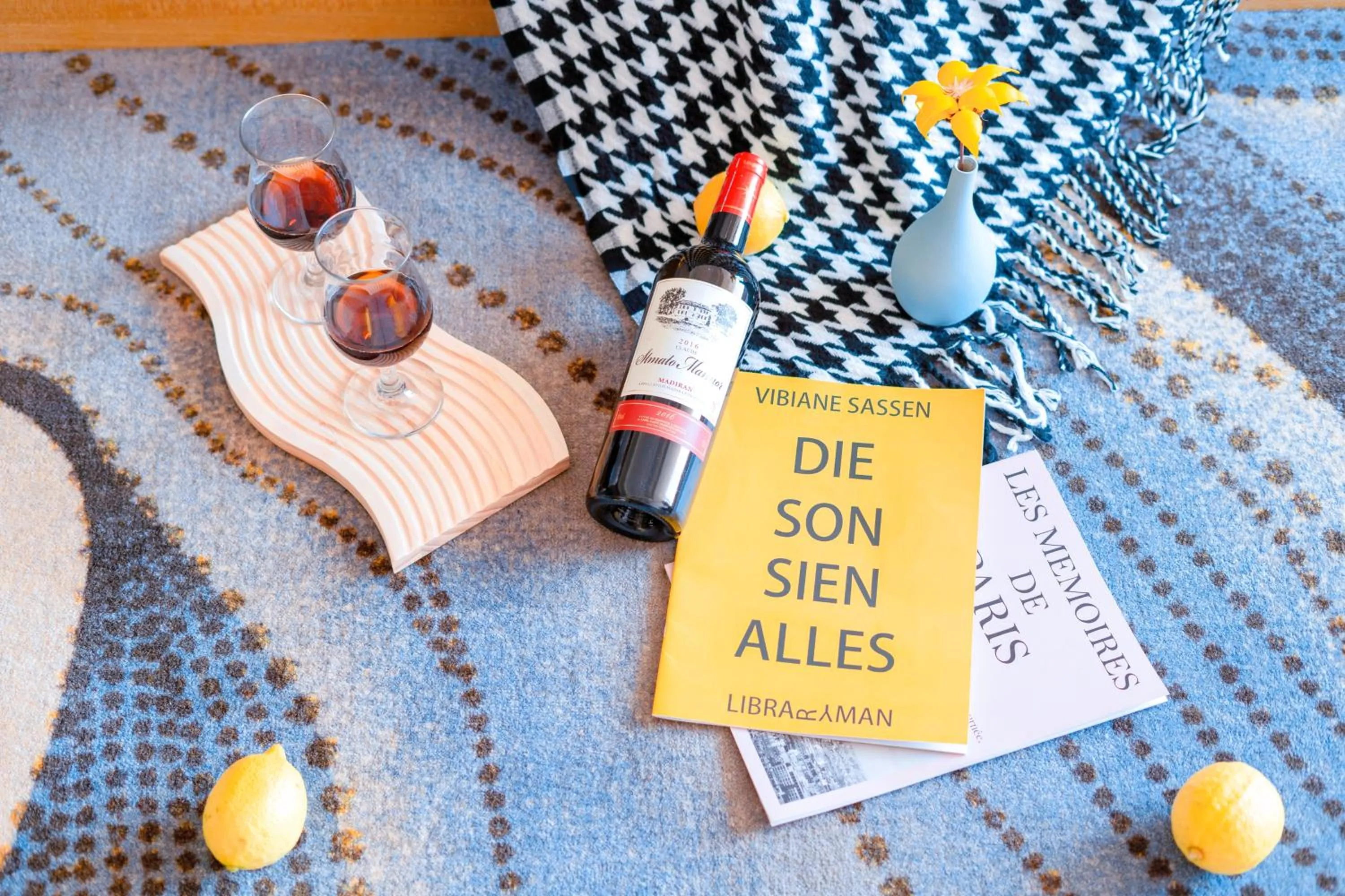 Text overlay in 柏高酒店顺德北滘文化公园店 Paco Hotel Shunde Beijiao Midea Group Headquarters store