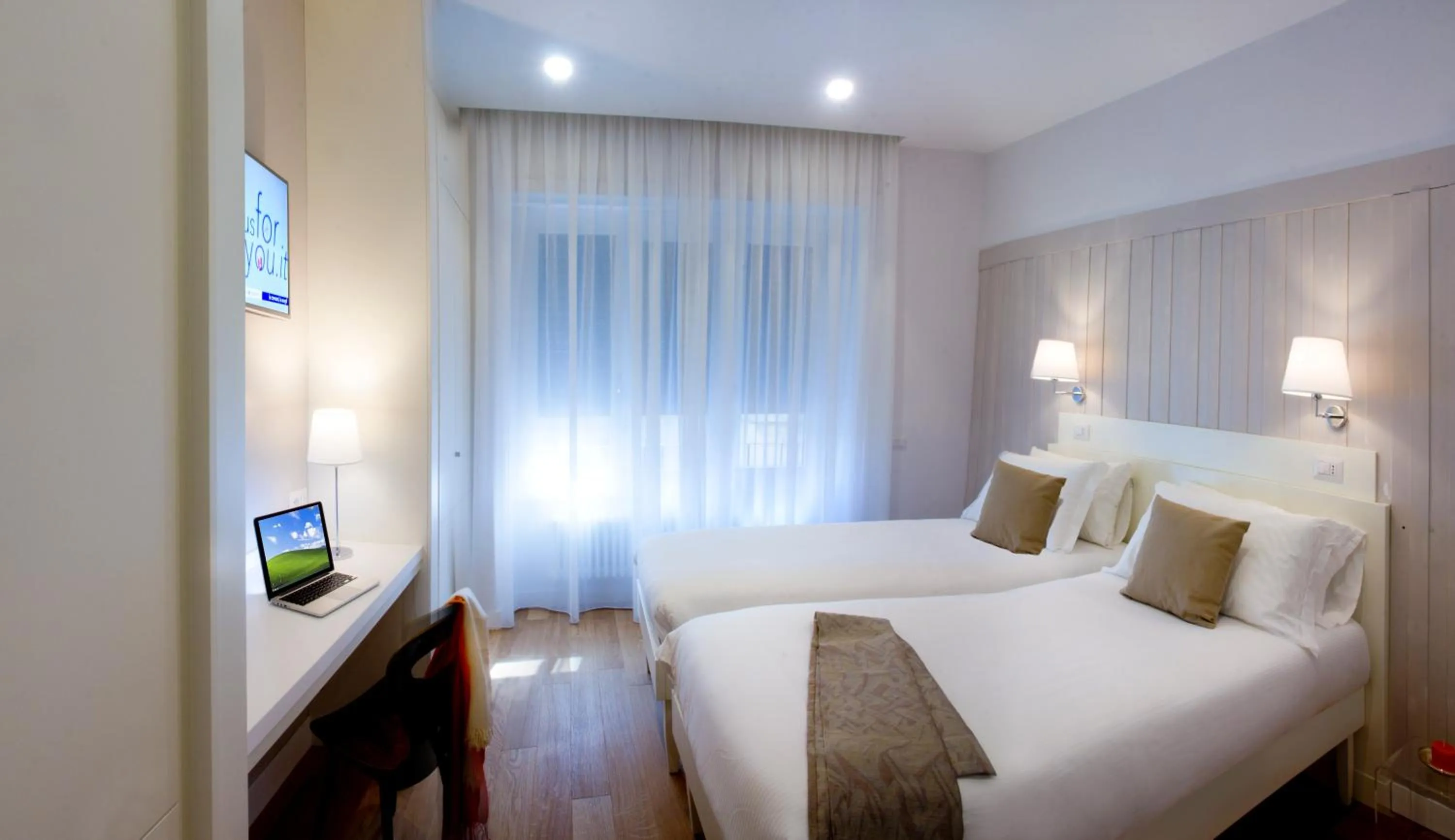 Bedroom, Bed in Ripense In Trastevere