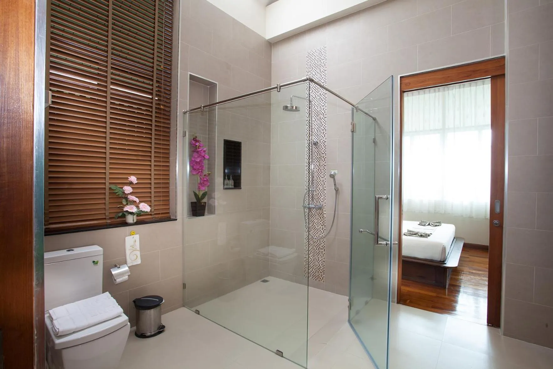 Toilet in Pattra Vill Resort