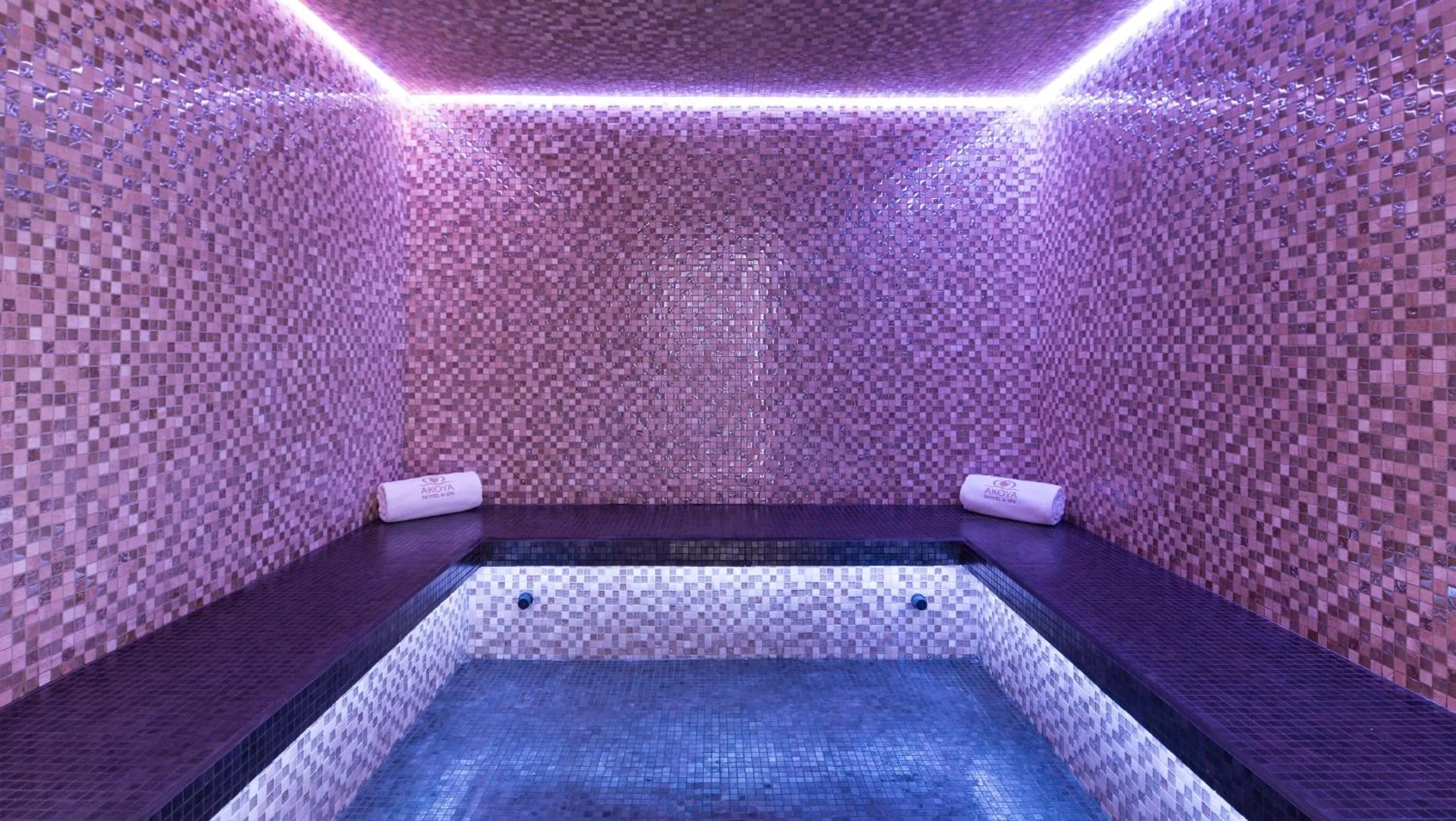 Steam room in Akoya Hotel & Spa