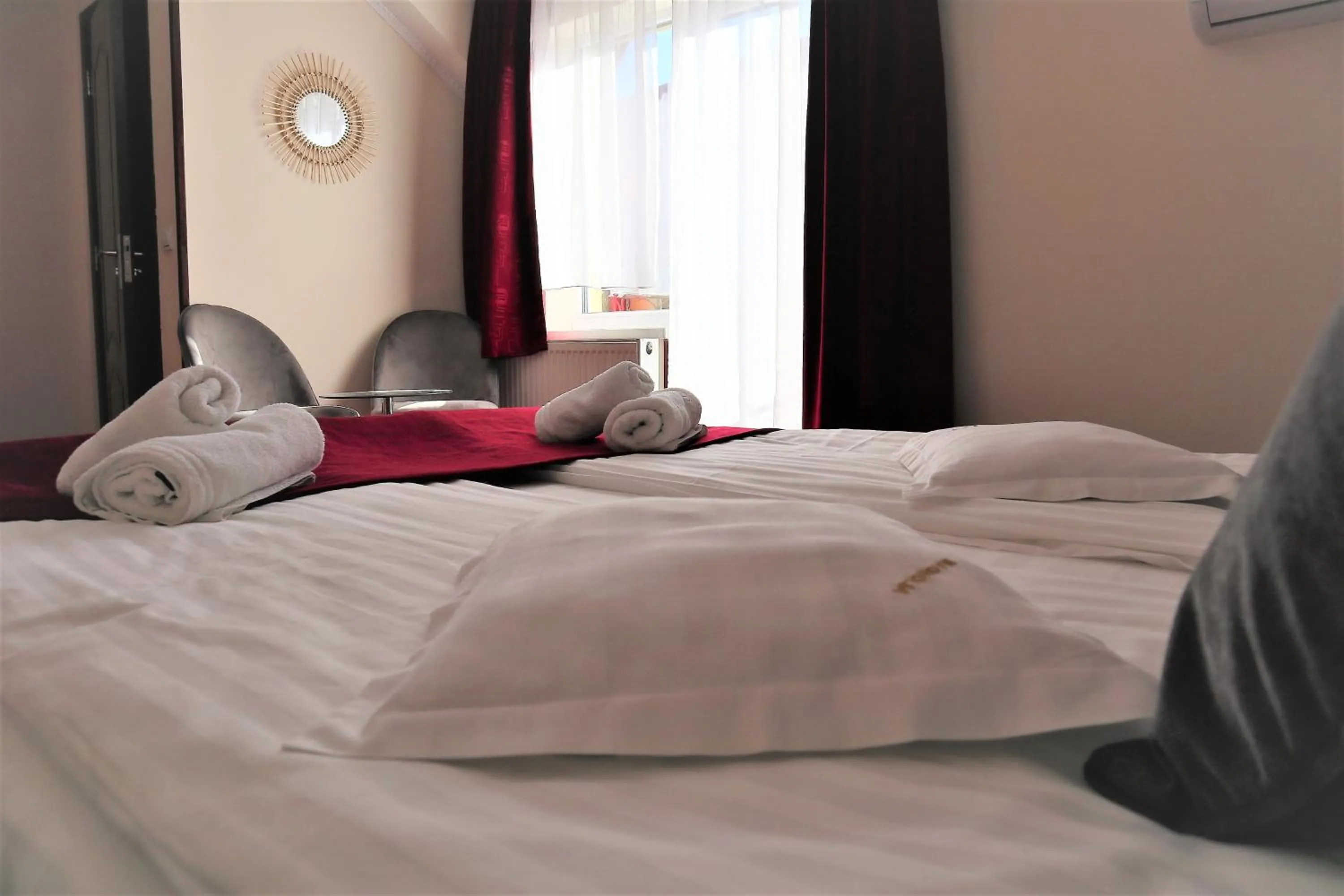 Bed in Pensiunea Magnolia