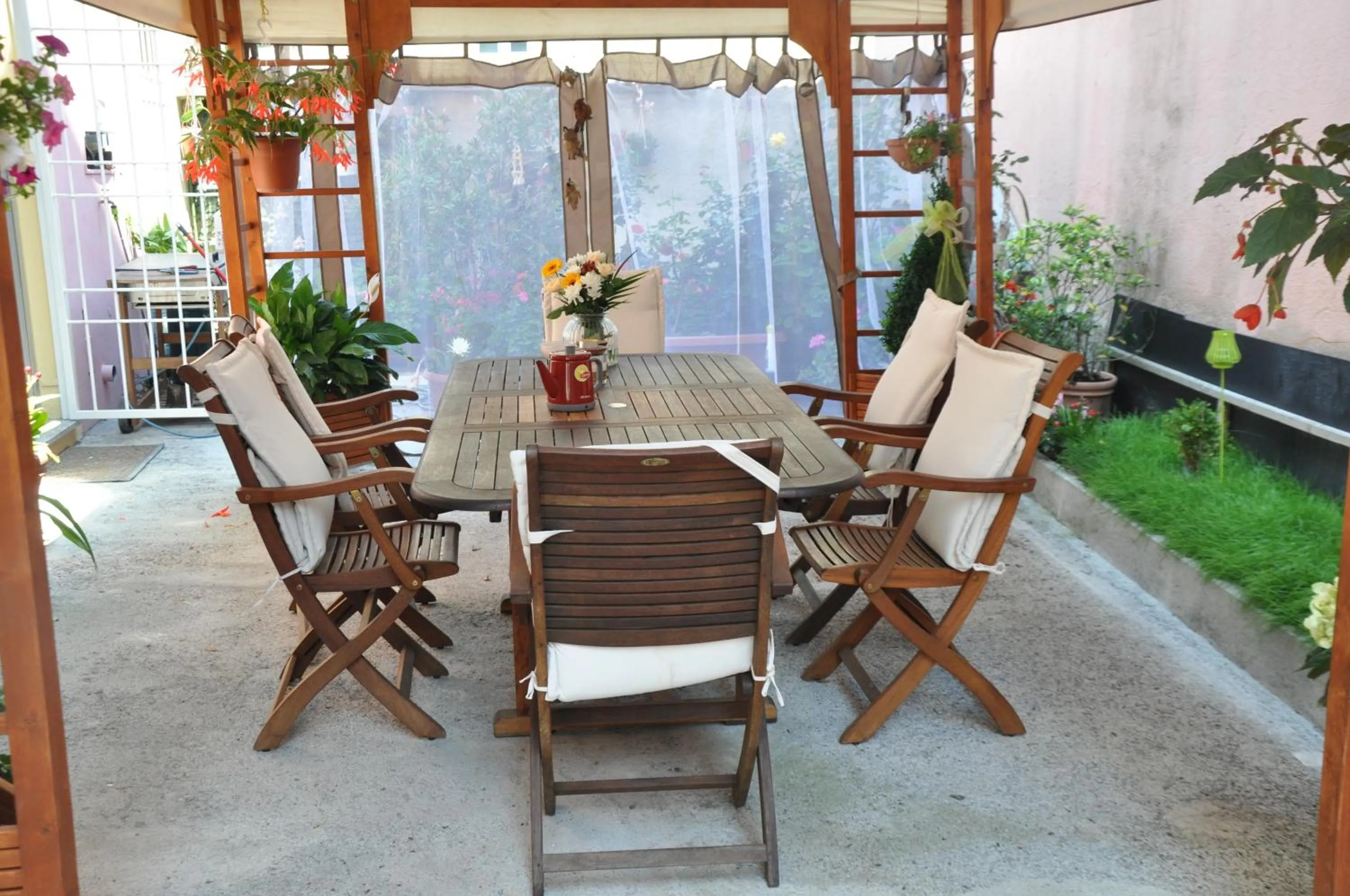 Garden in B&B Iulia Augusta