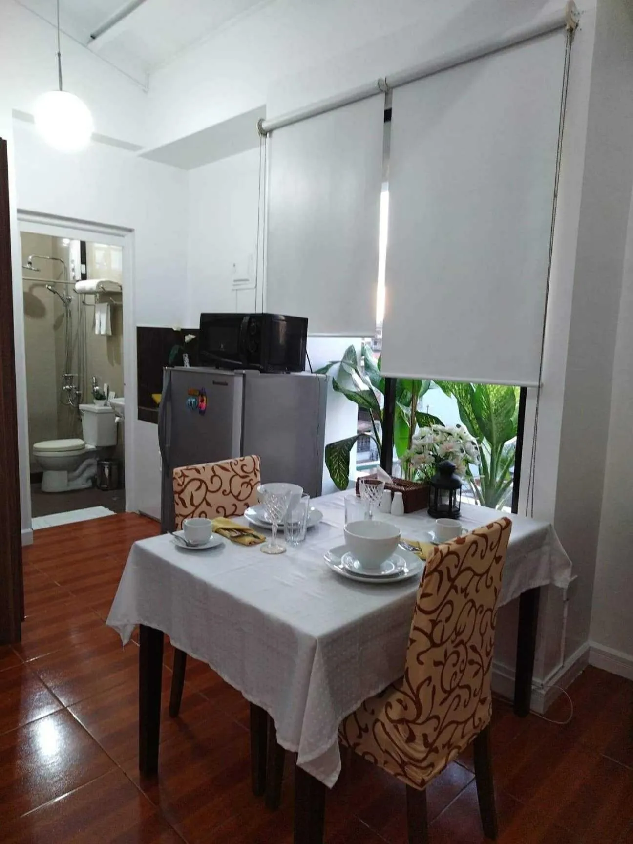 Kitchen or kitchenette in Makati Riverside Inn