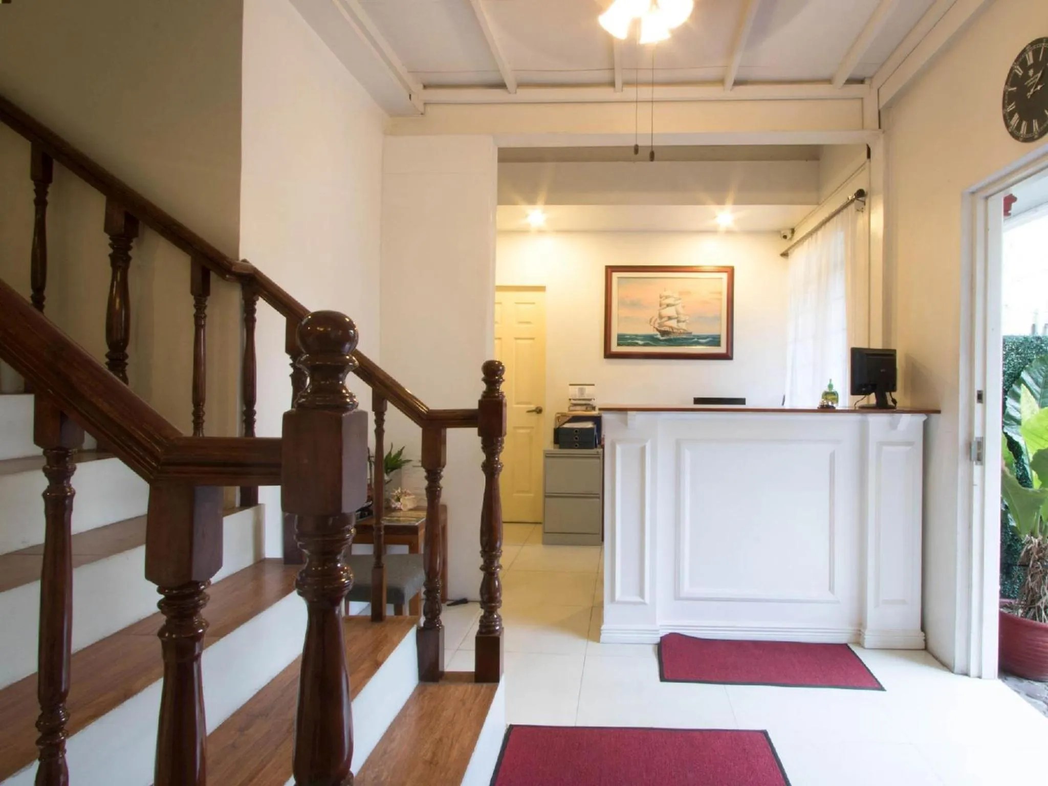 Property building in Makati Riverside Inn