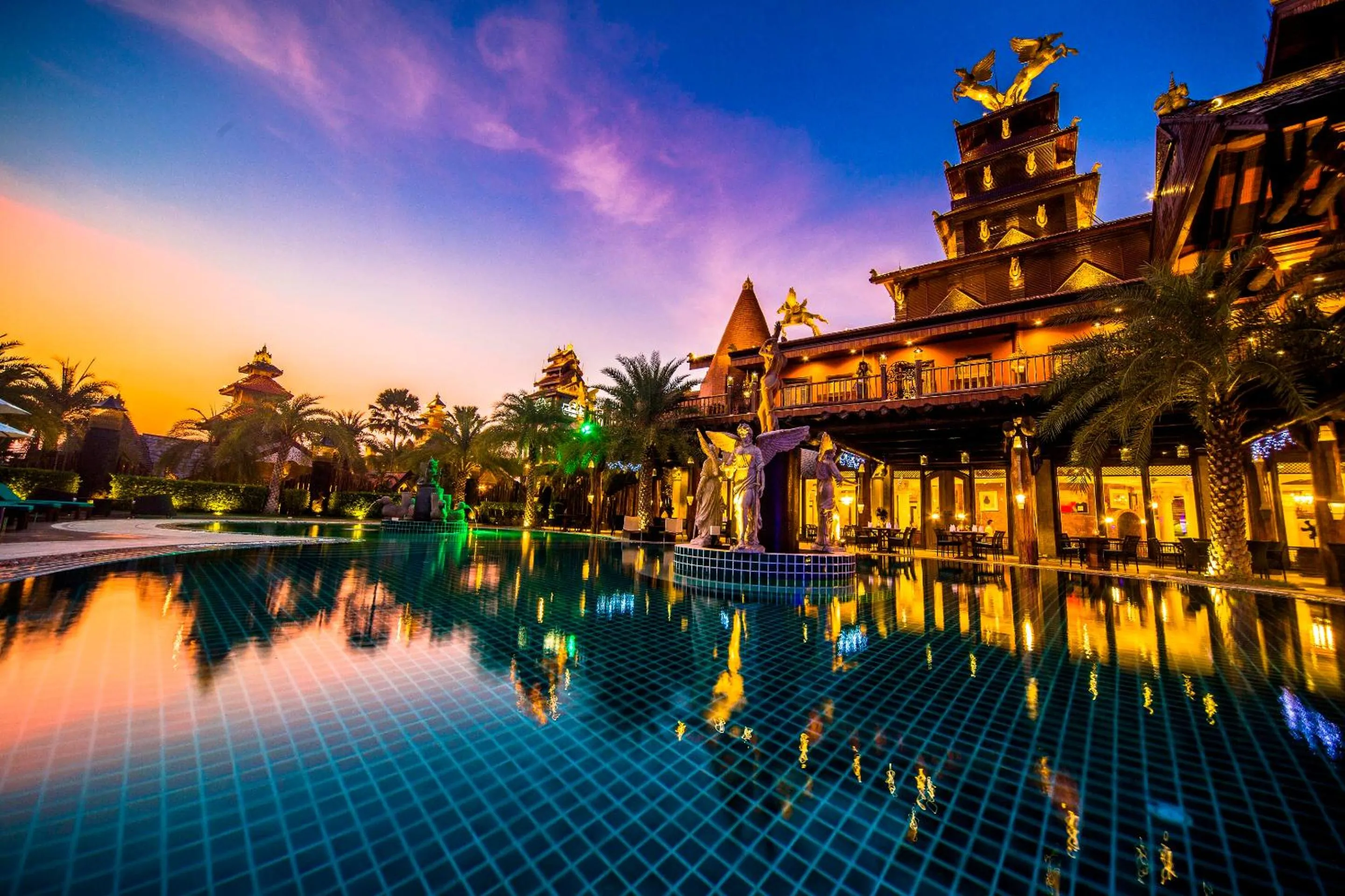 Communal lounge/ TV room in Ammata Lanta Resort