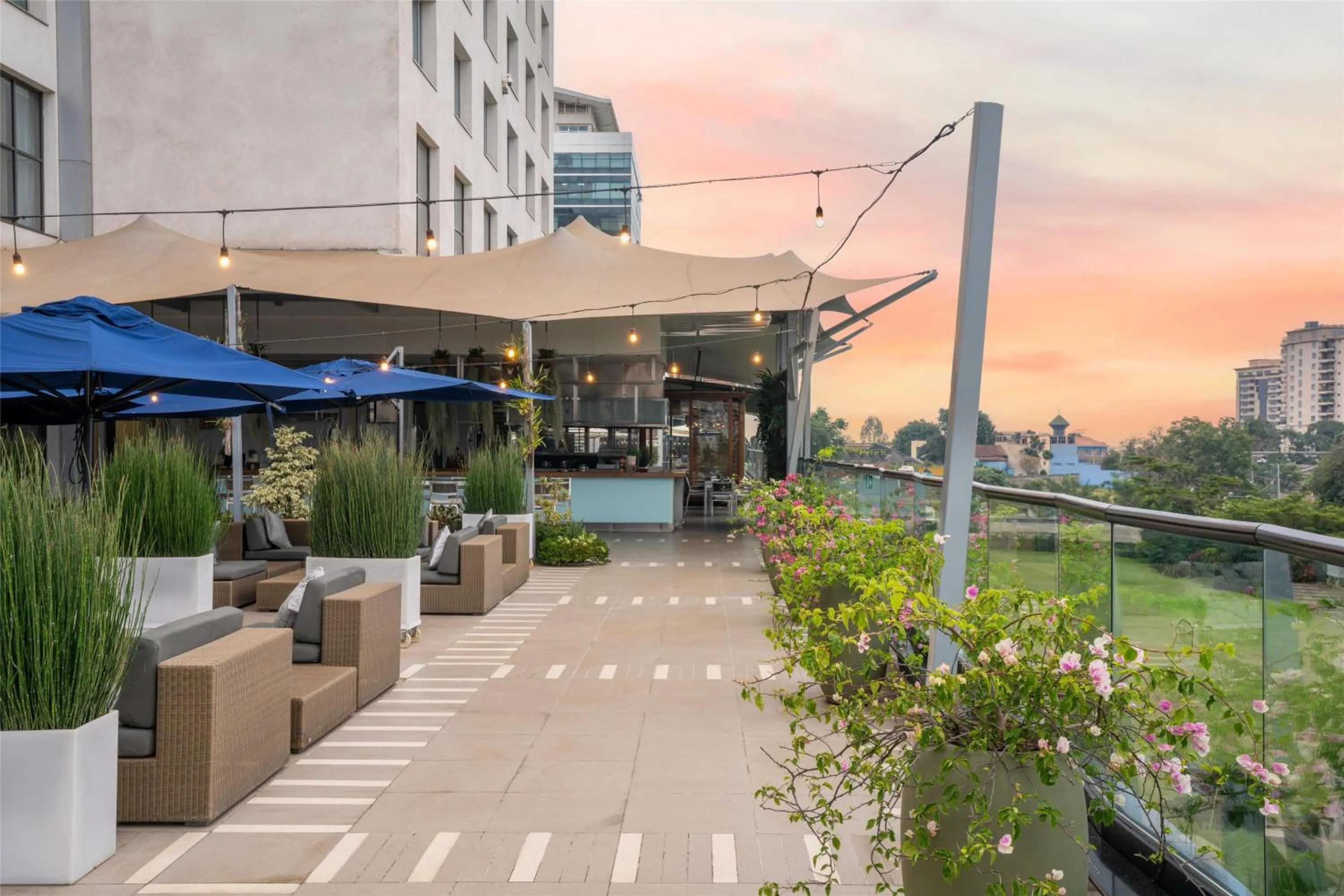 Restaurant/places to eat in Radisson Blu Hotel, Nairobi Upper Hill