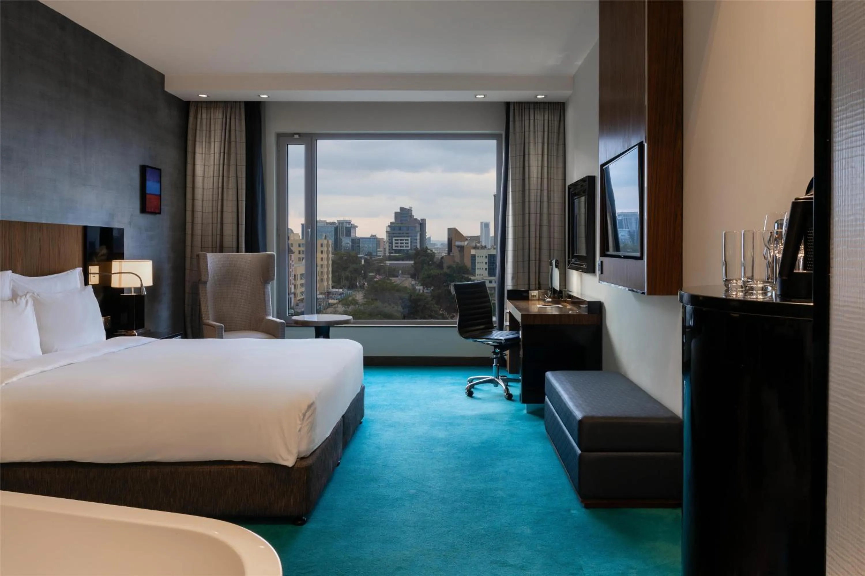 Bedroom, Bed in Radisson Blu Hotel, Nairobi Upper Hill