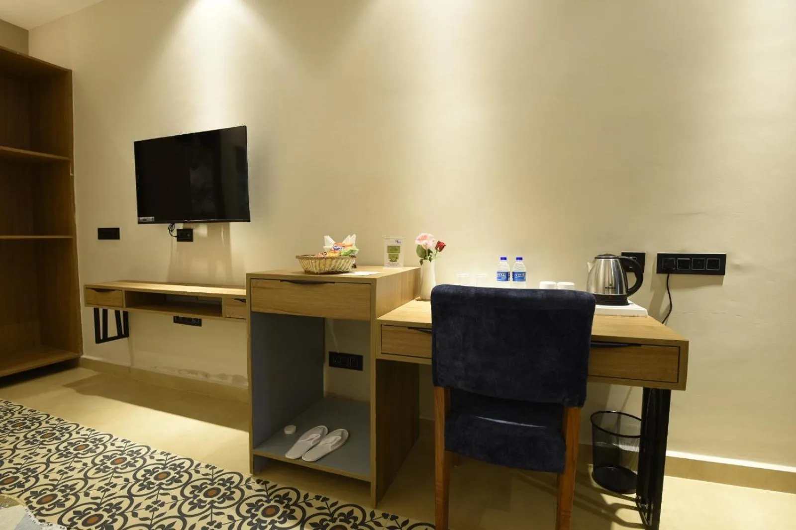 TV and multimedia in Eutopia Beach Resort