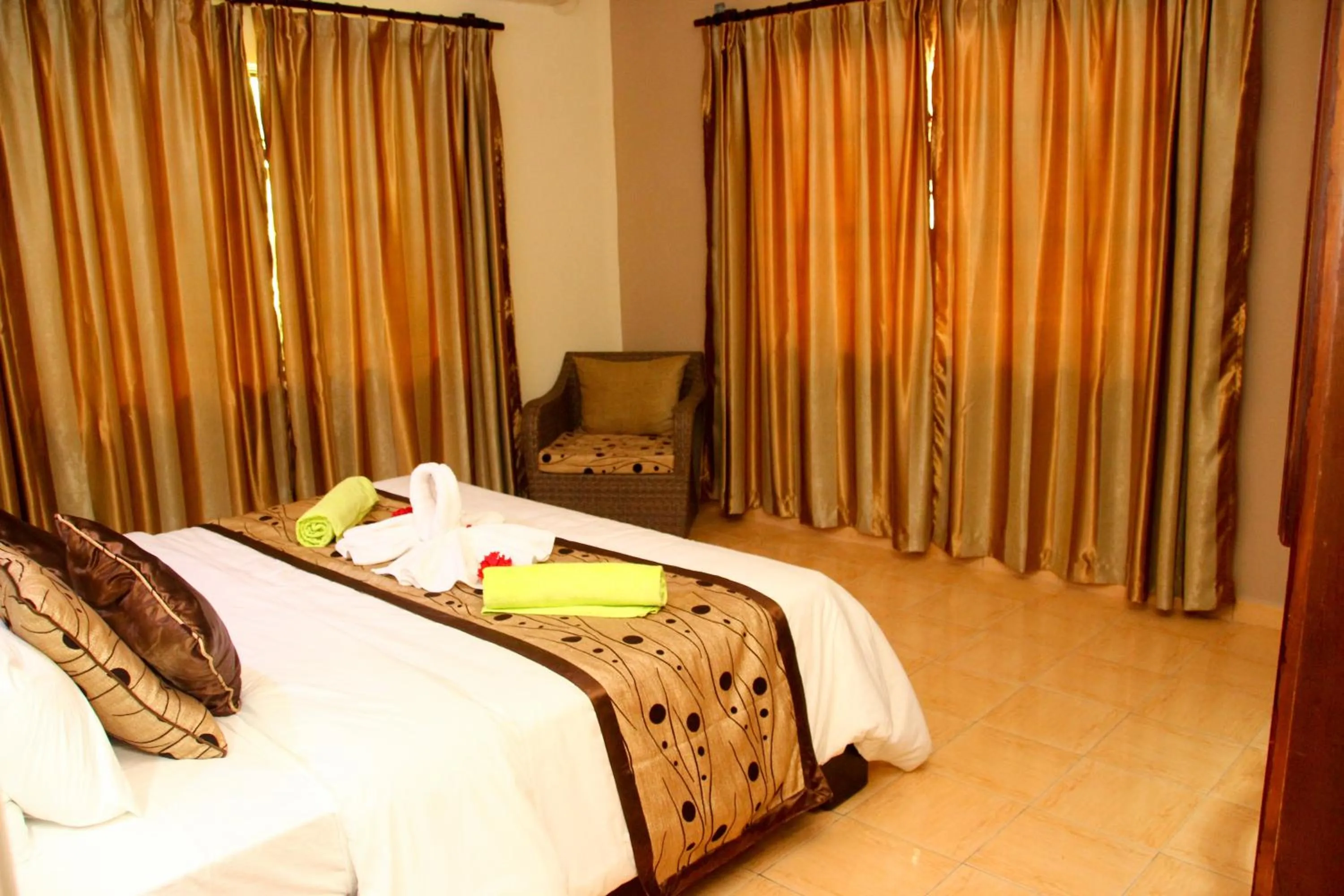 Bedroom, Bed in Chez Bea Luxury Villa