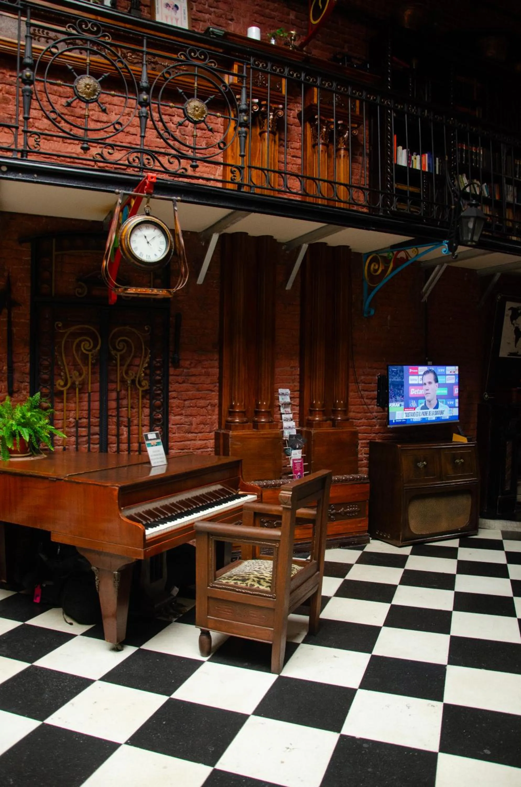 Entertainment in DEL900 Hotel Boutique