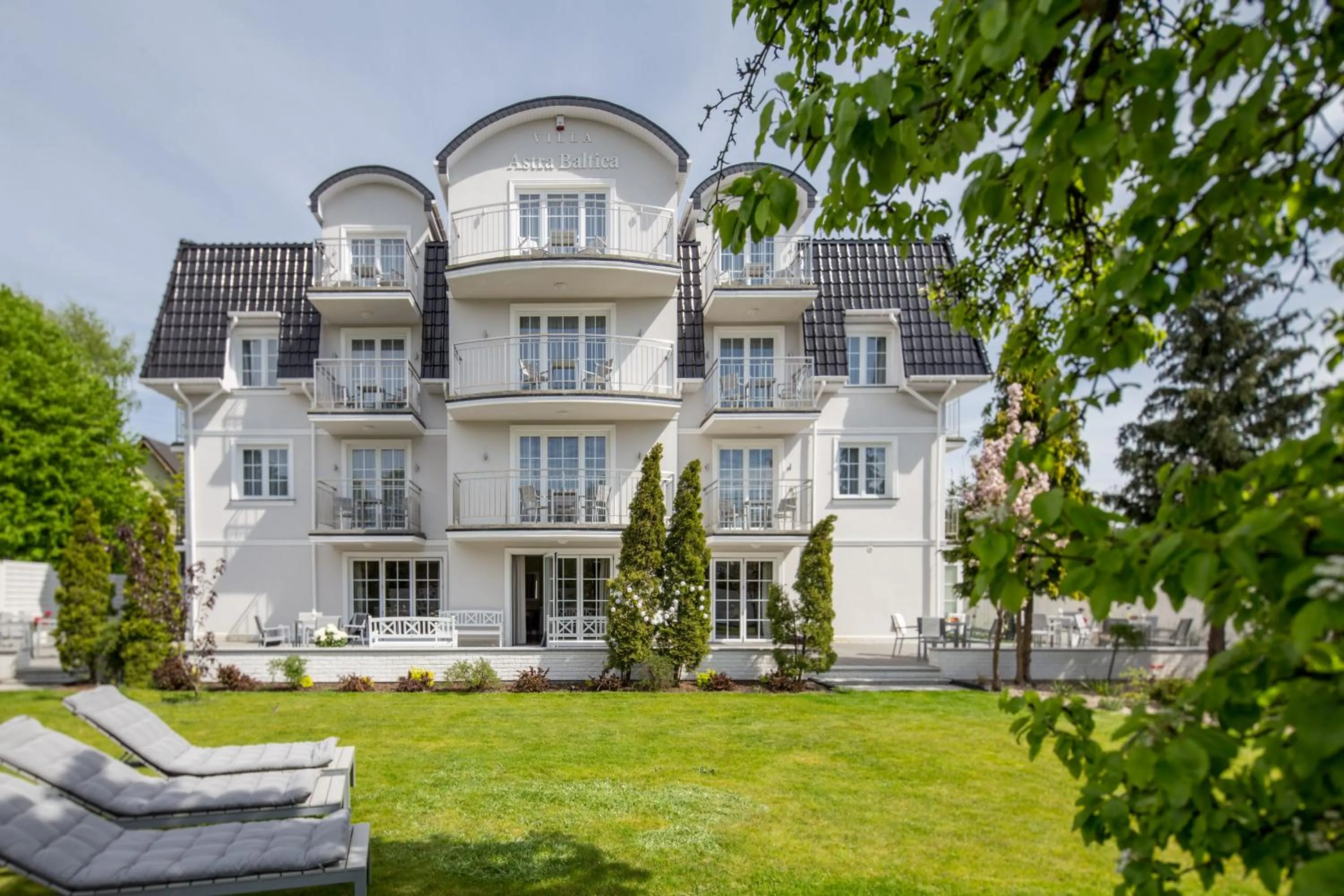 Property building in Villa Astra Baltica