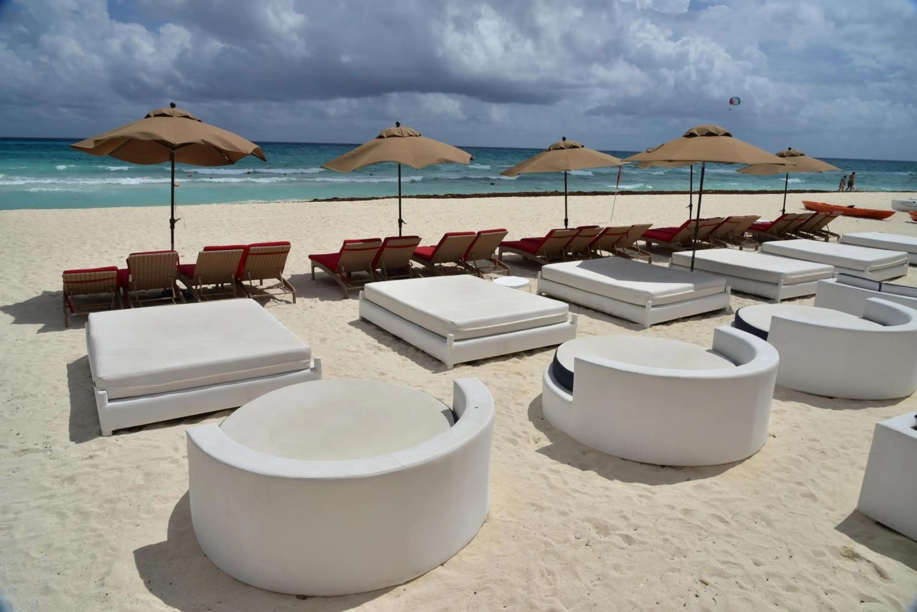 Beach in Sunset Fishermen Beach Resort - All Inclusive