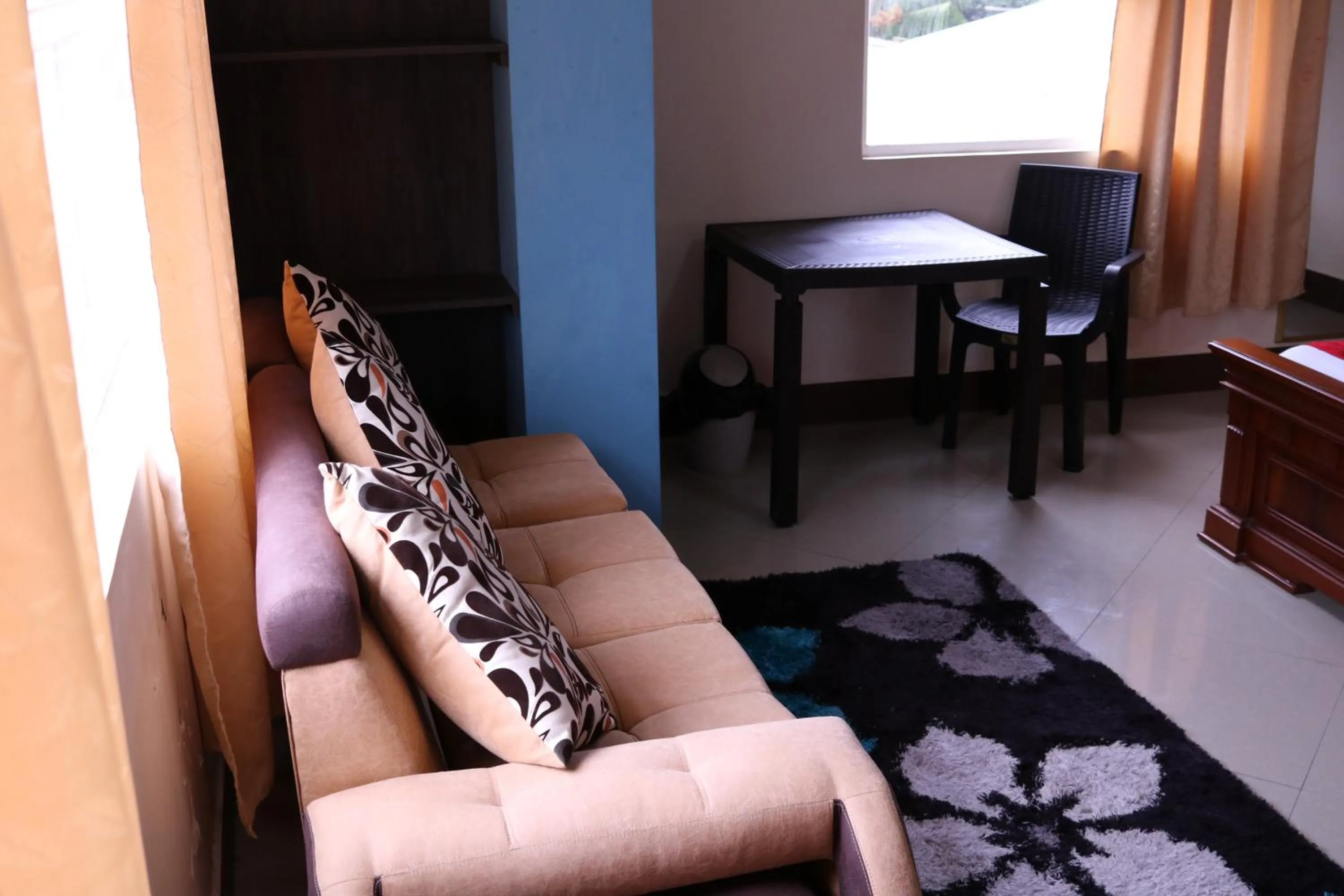 hair dresser in Hotel Platinum Class