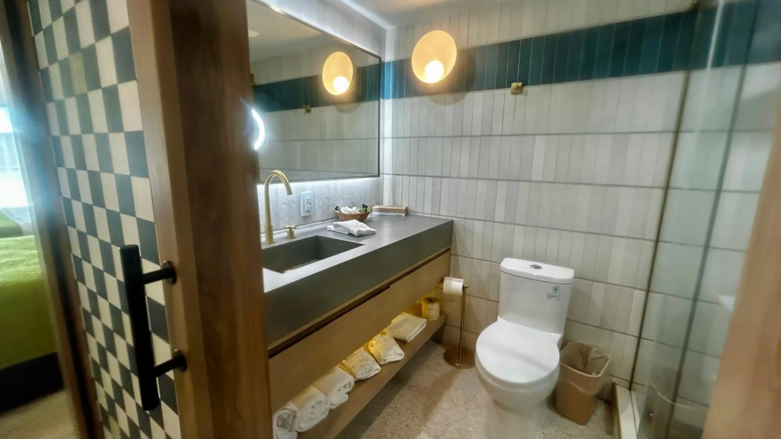 Huntington Beach Inn