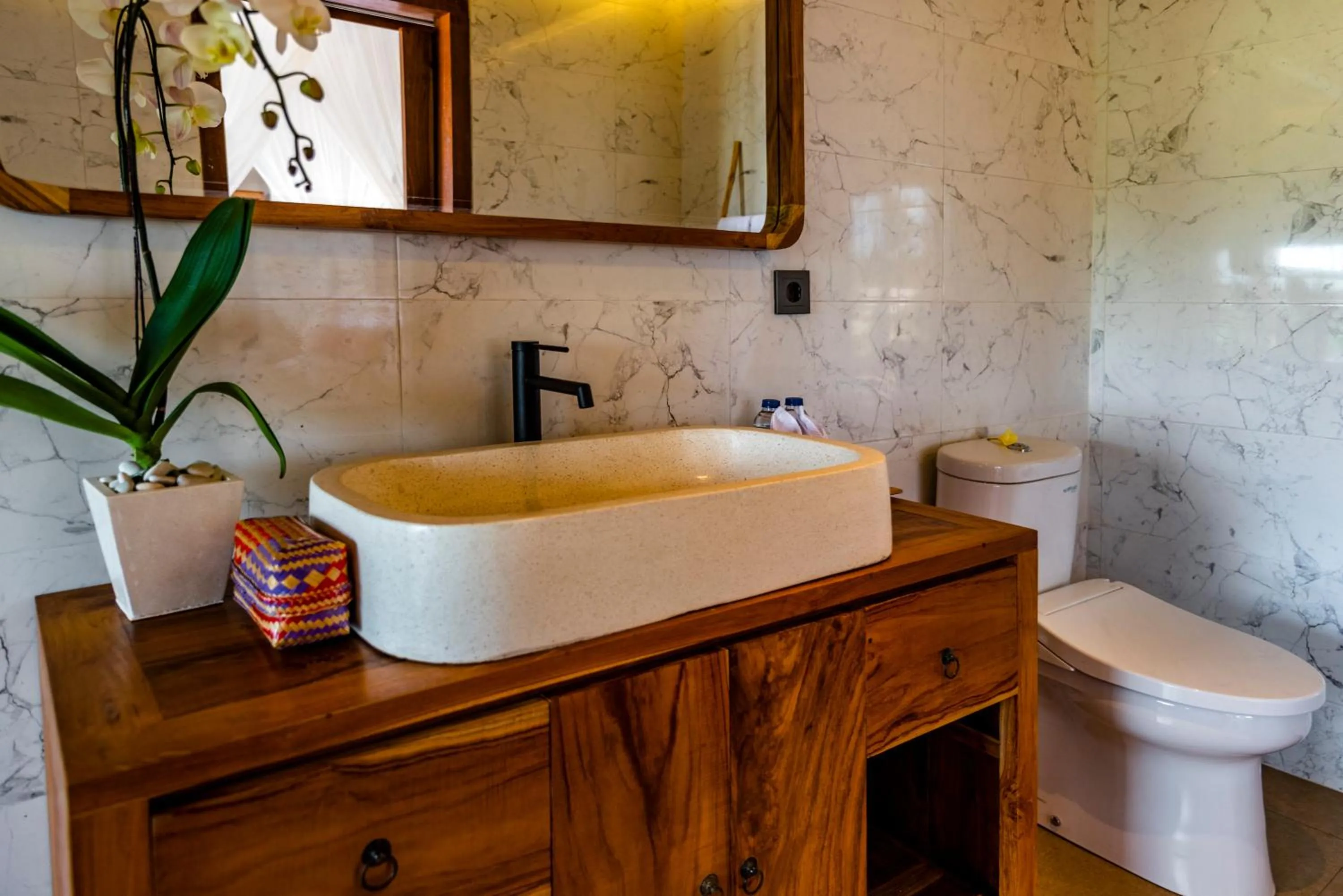 Bath in Akshaya Resort Ubud by Dhananjaya Hospitality