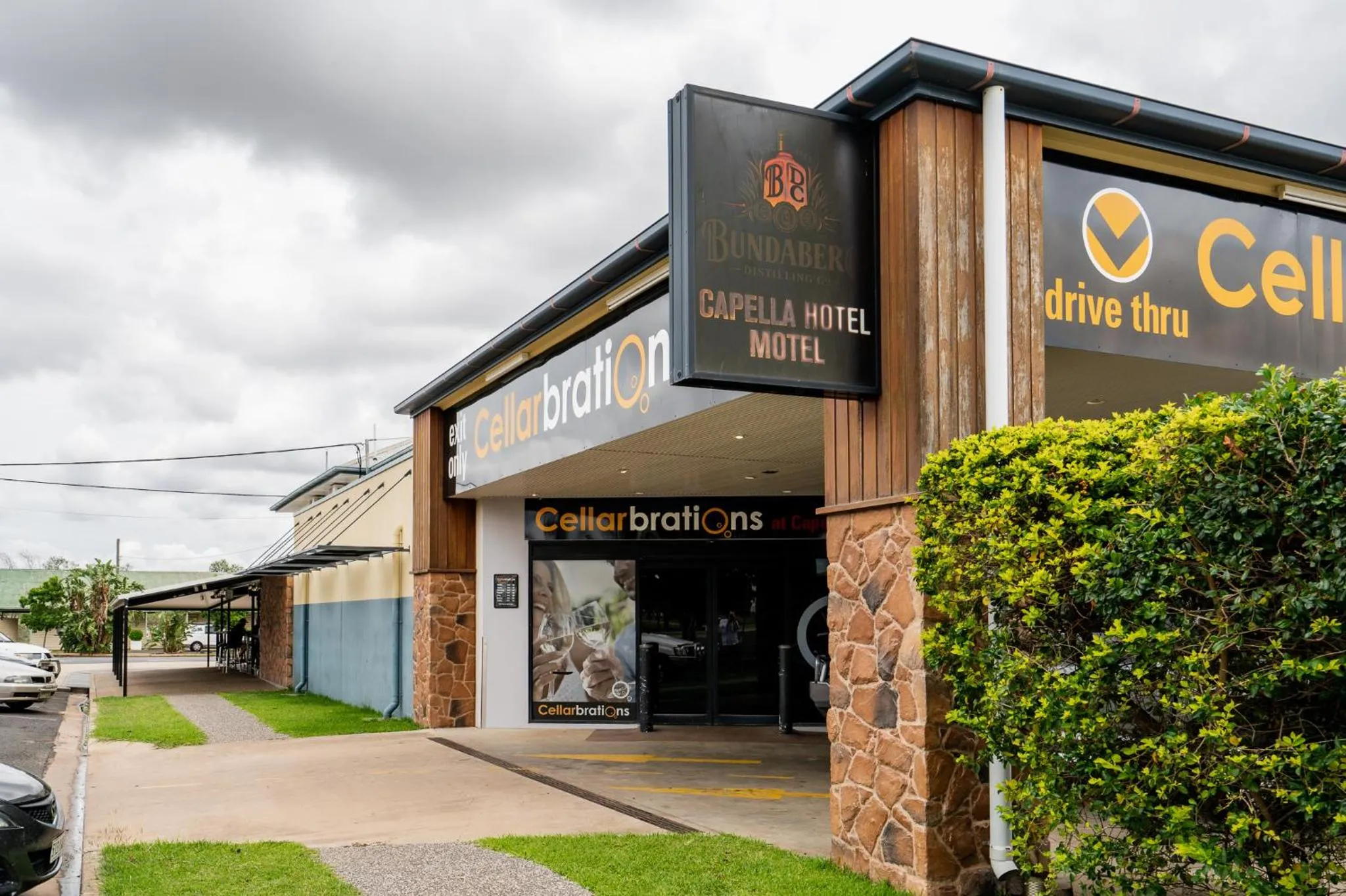 Property building in Capella Hotel Motel