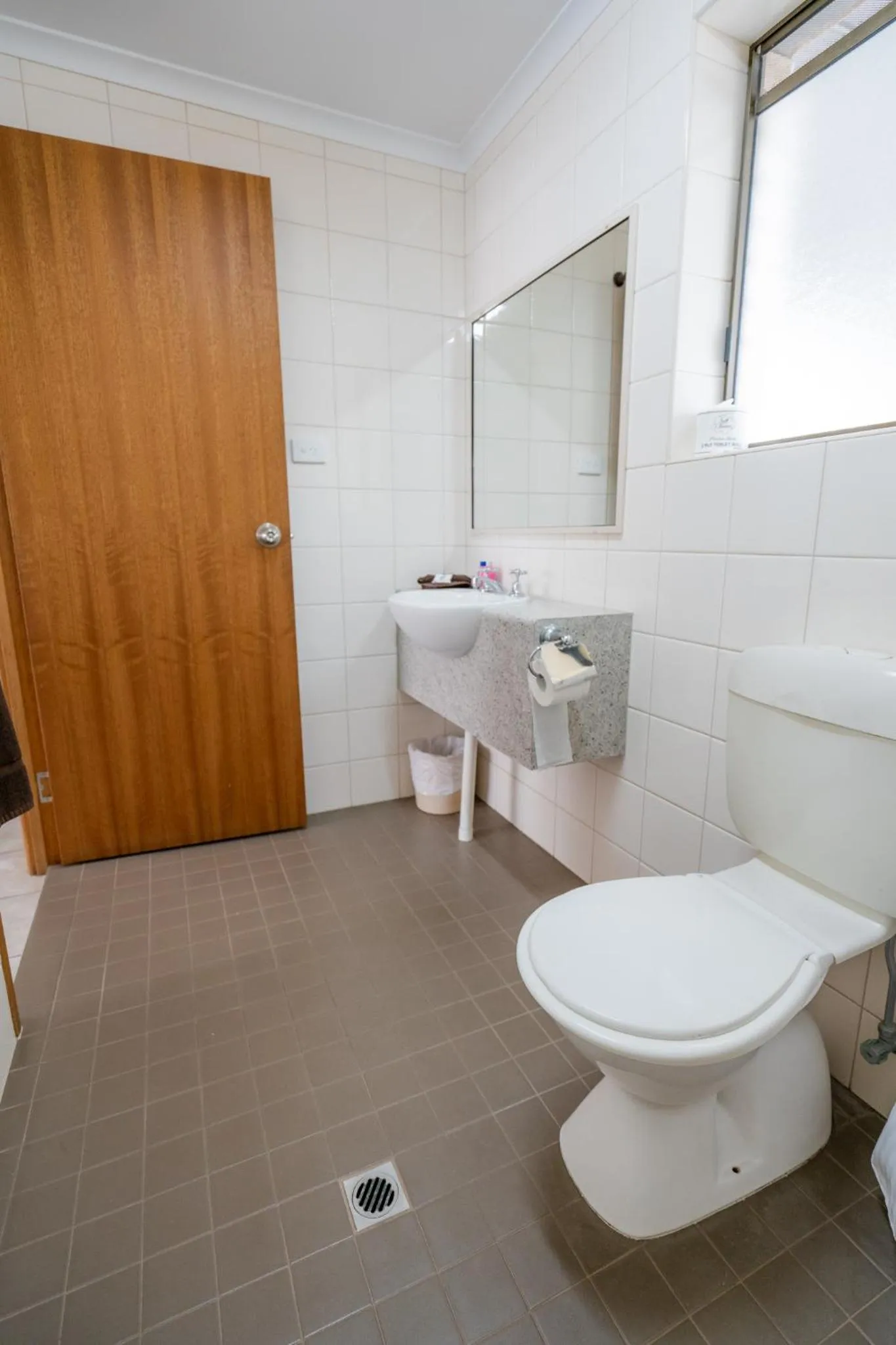 Bathroom in Capella Hotel Motel