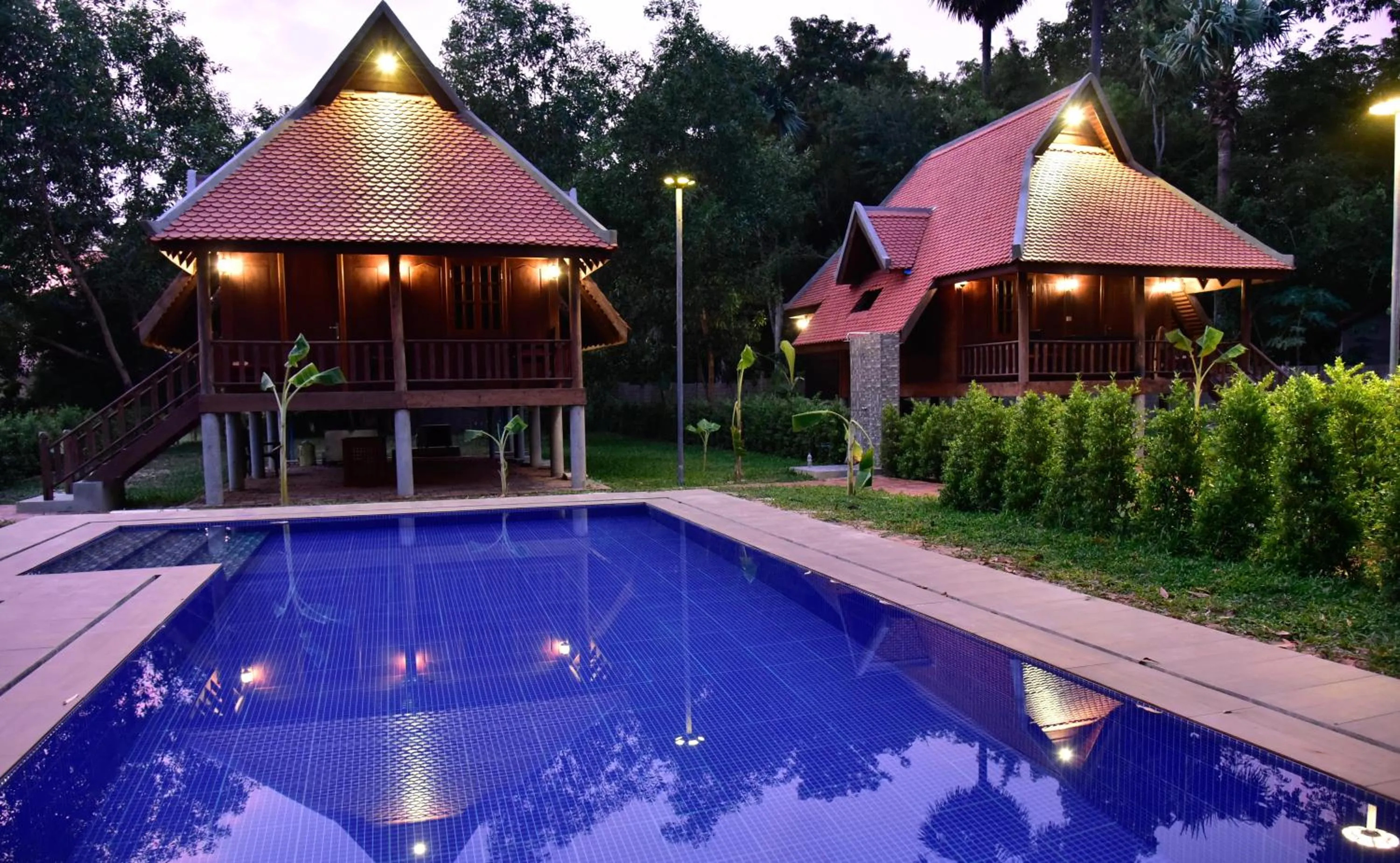 Swimming pool in Angkor Heart Bungalow